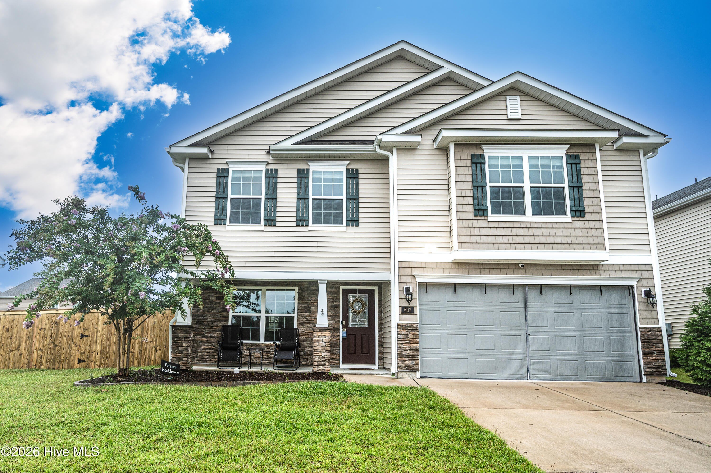 607 Ava Street – photo 1