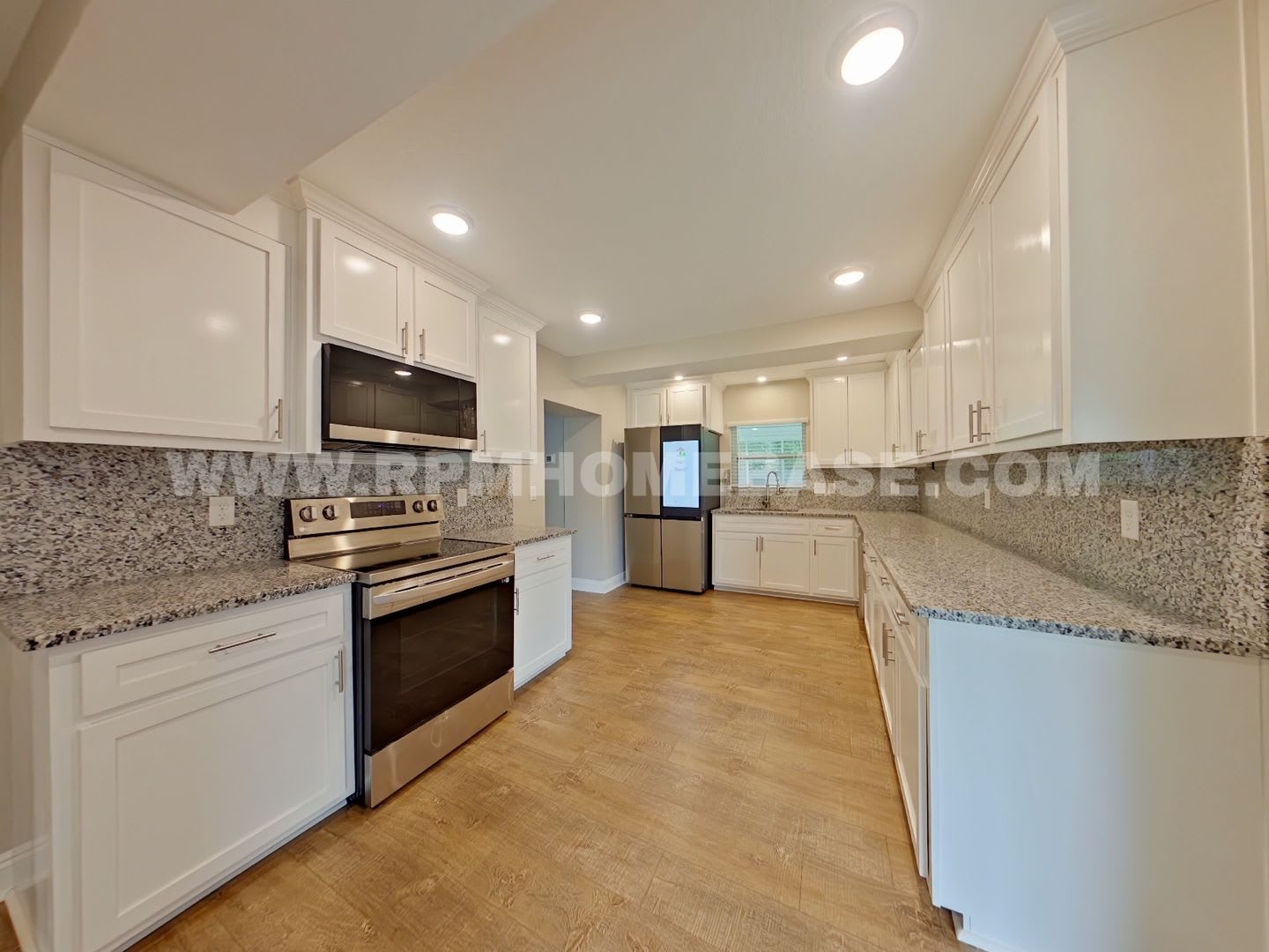 Fully Renovated Multi-Level 4-Bedroom Home on Over Half an Acre in Crestview – photo 3