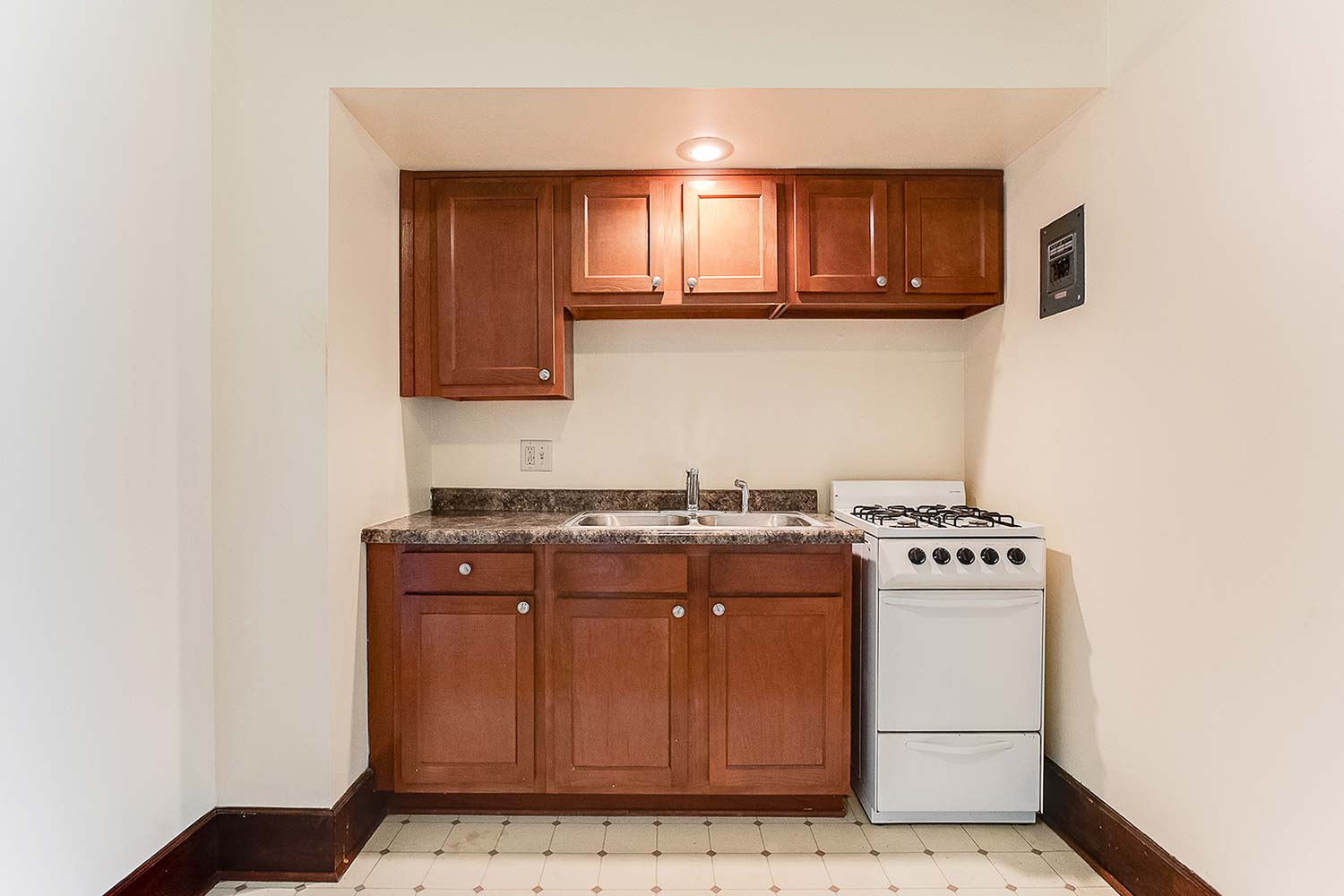 Lakesbury Apartments – photo 4