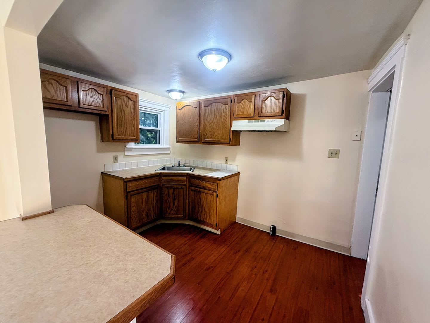 2 Bedroom 1 Bathroom Home For Rent – photo 3