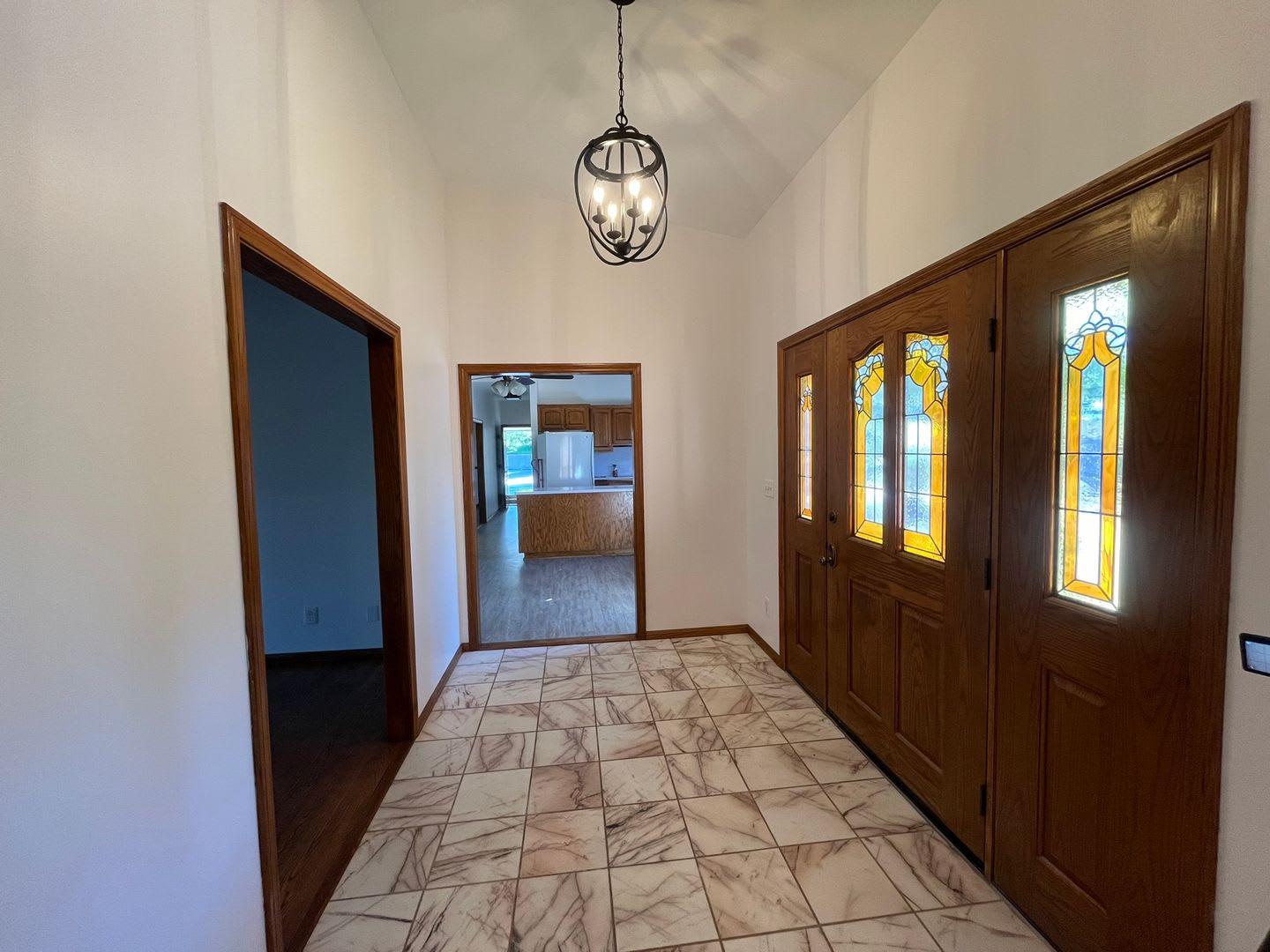 Custom 3 Bed, 2.5 Bath Home on Expansive Property Near Ramona Estates – photo 5