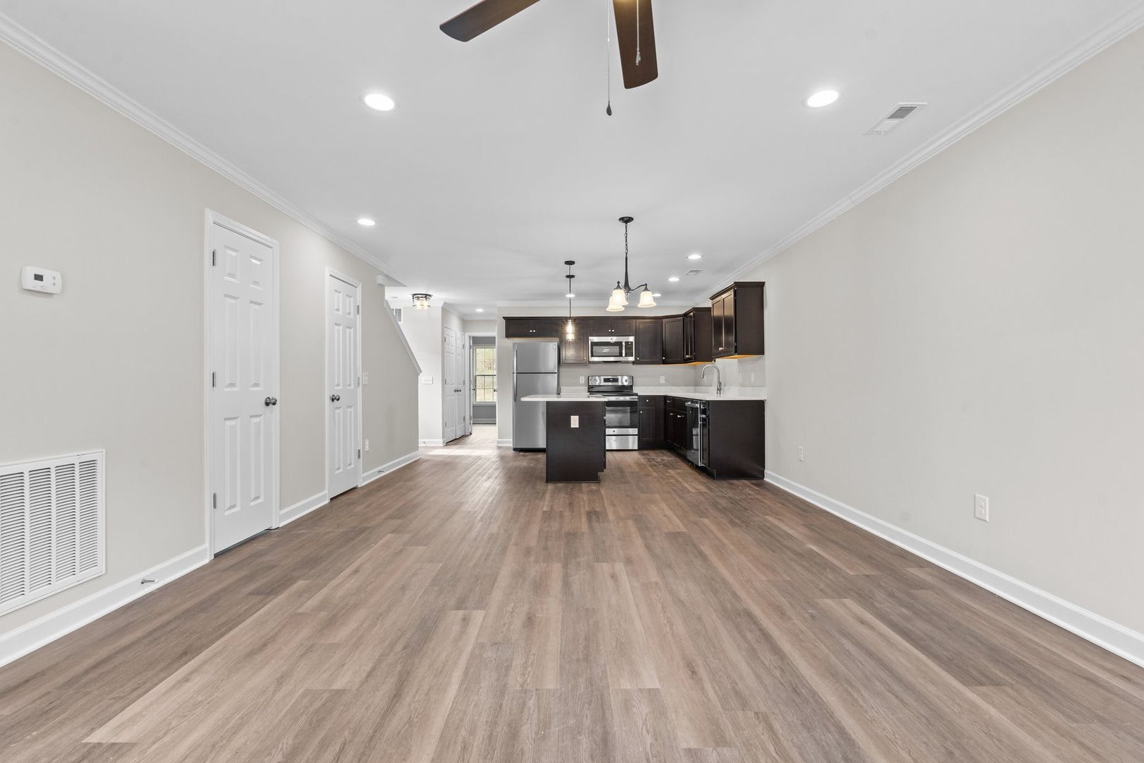 Fall in Love with the Kitchen Island in this Newley Built Home 2022 – photo 4