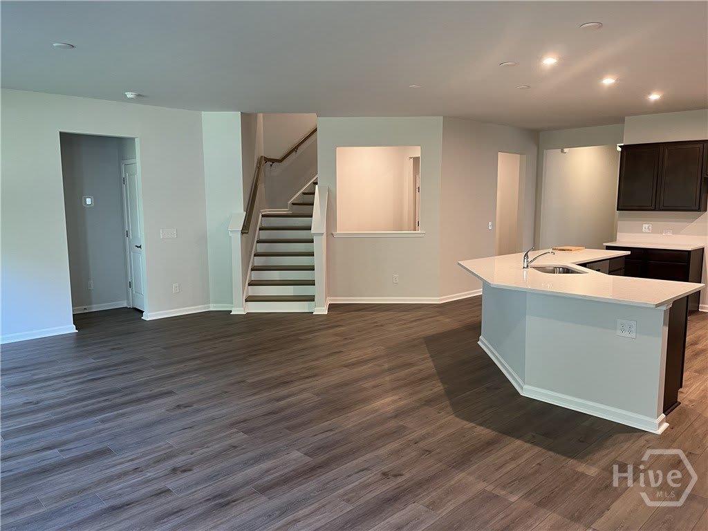609 Longleaf Drive – photo 2