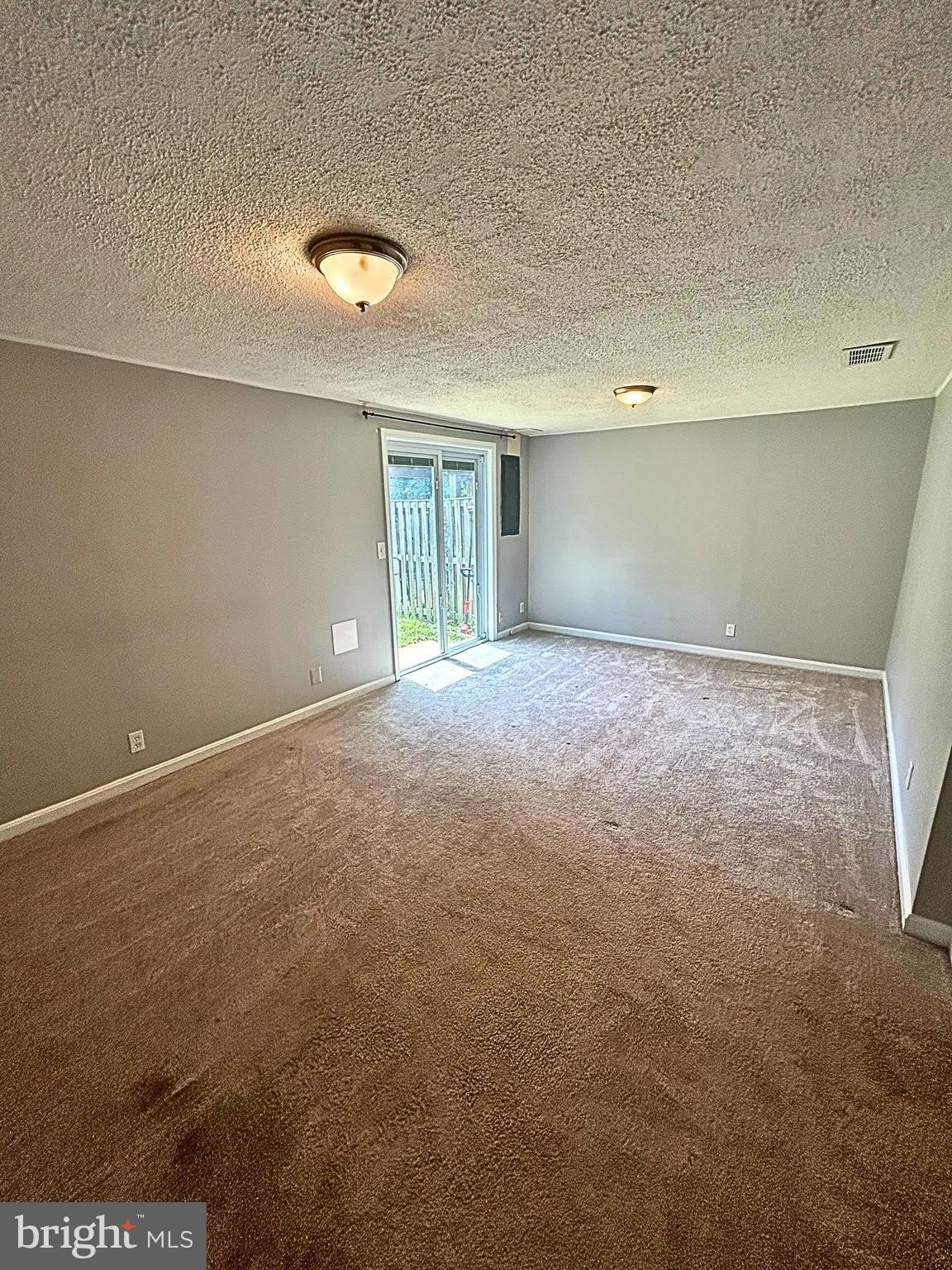 715 ACORN Court – photo 3