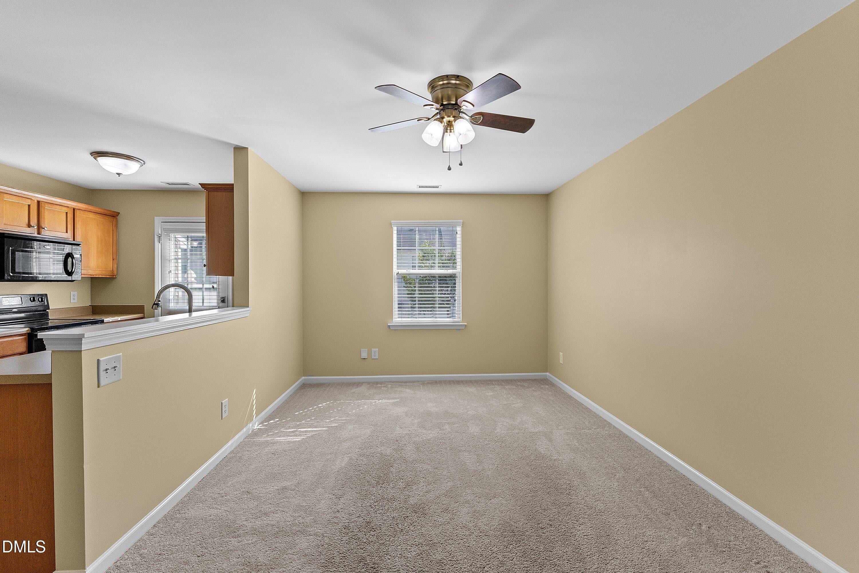 1942 Grassy Banks Drive – photo 5