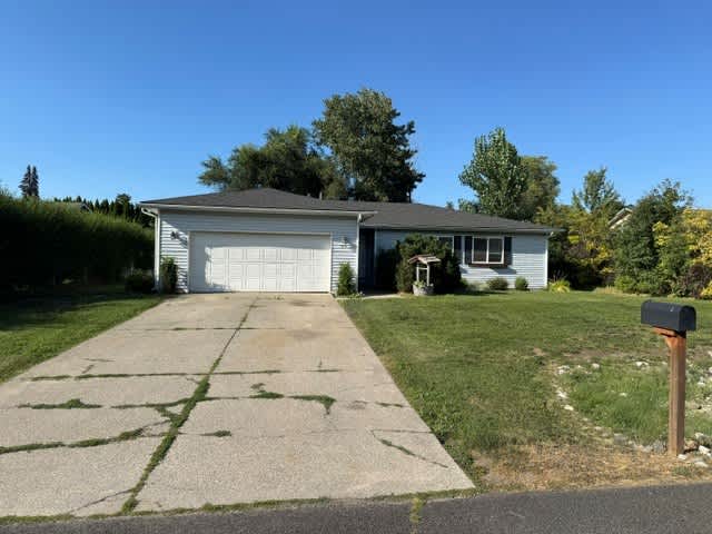 915 Dee Court – photo 1