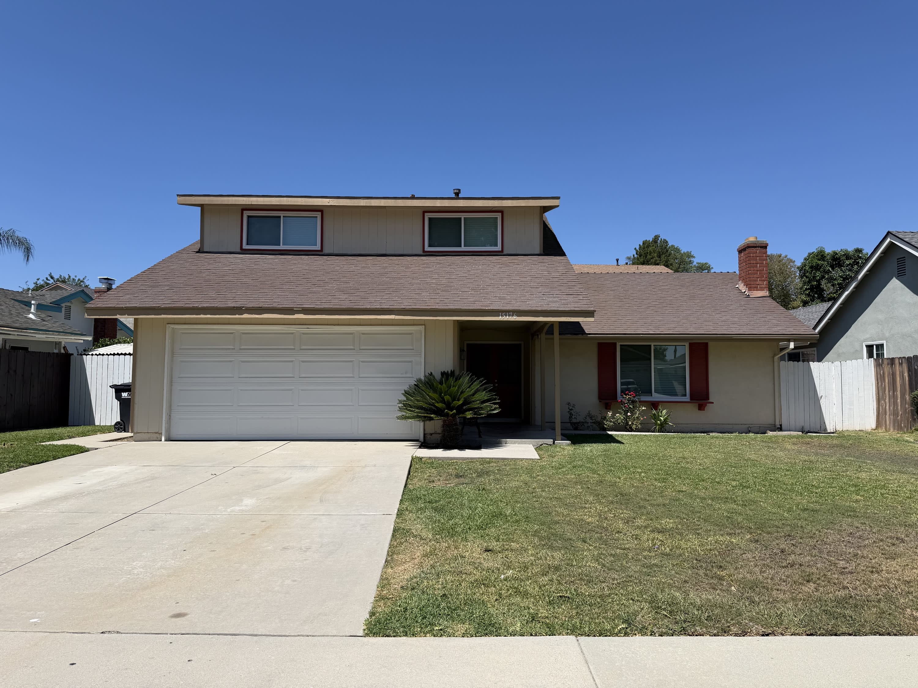 15176 Oakwood Lane (new) – photo 1