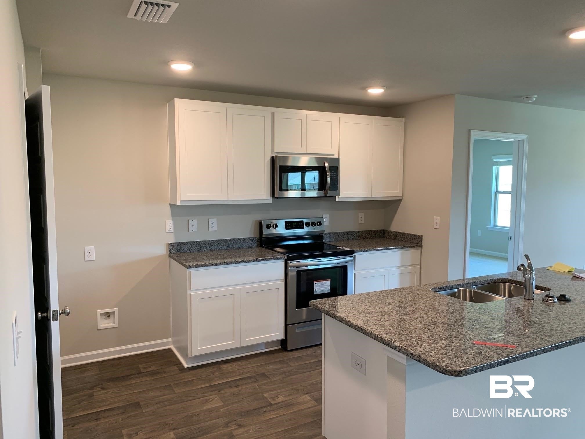 8317 Harmon Street – photo 3