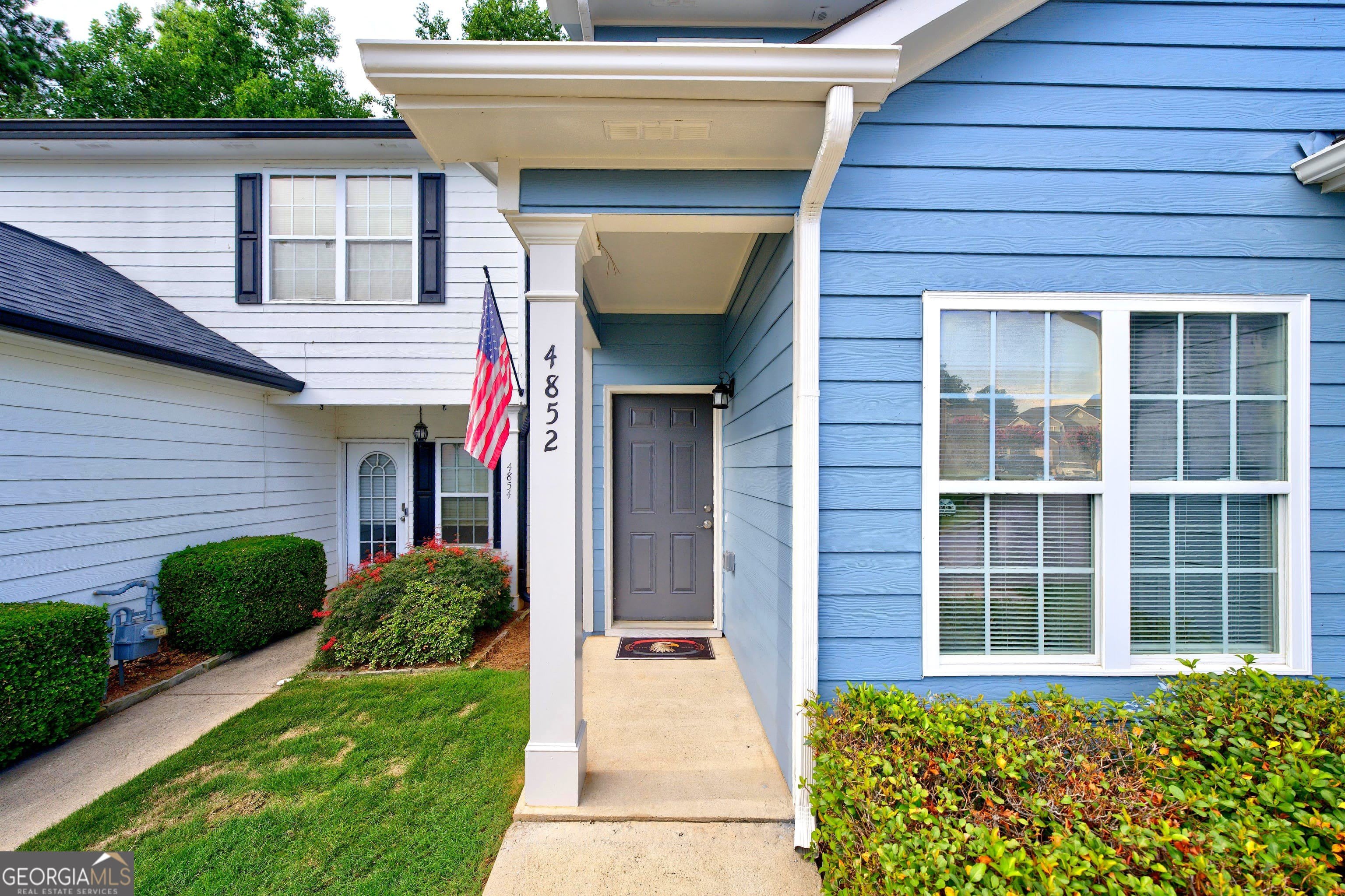 4852 Tangerine Circle – photo 2