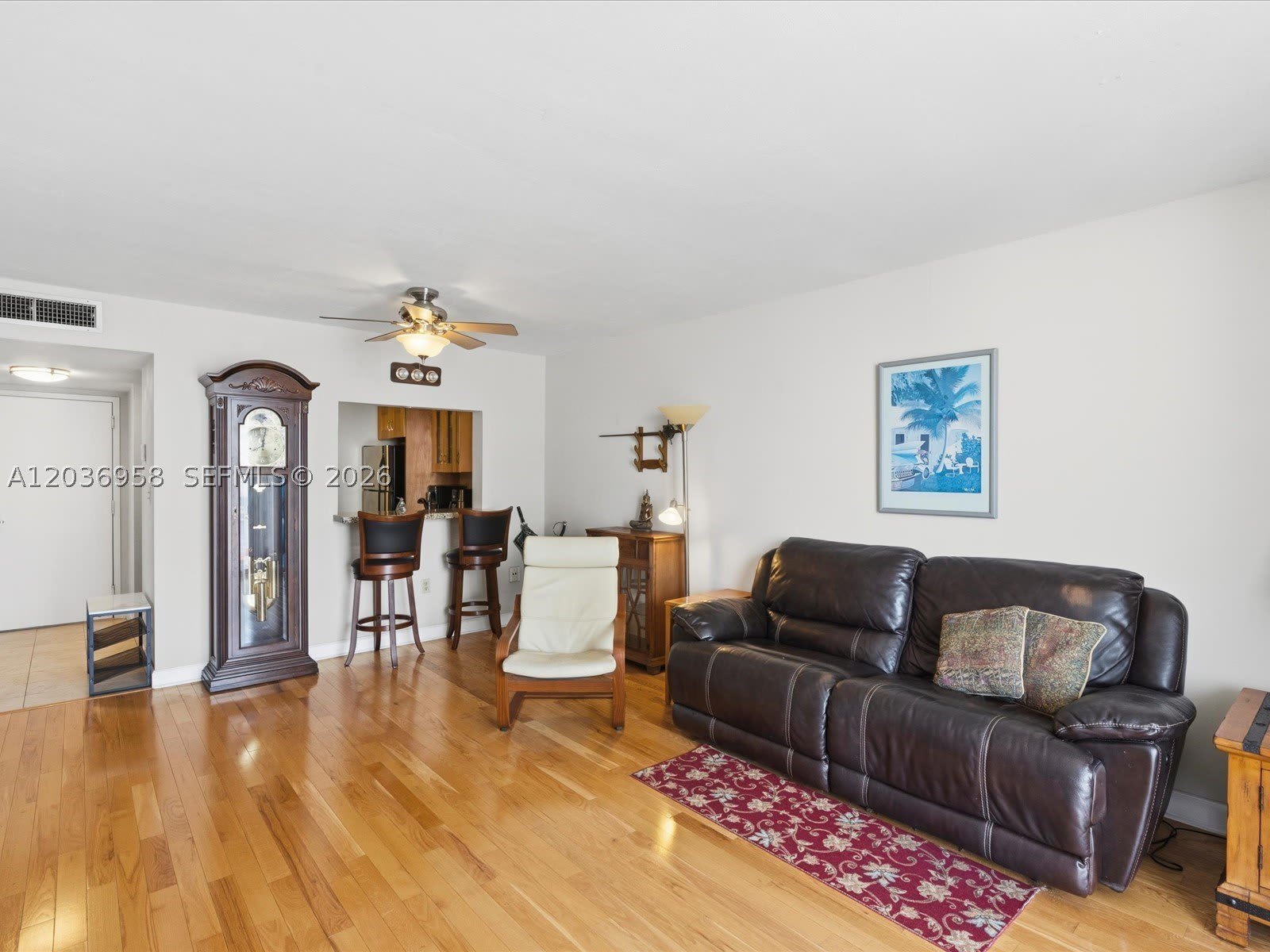 3588 Collins Ave – photo 2