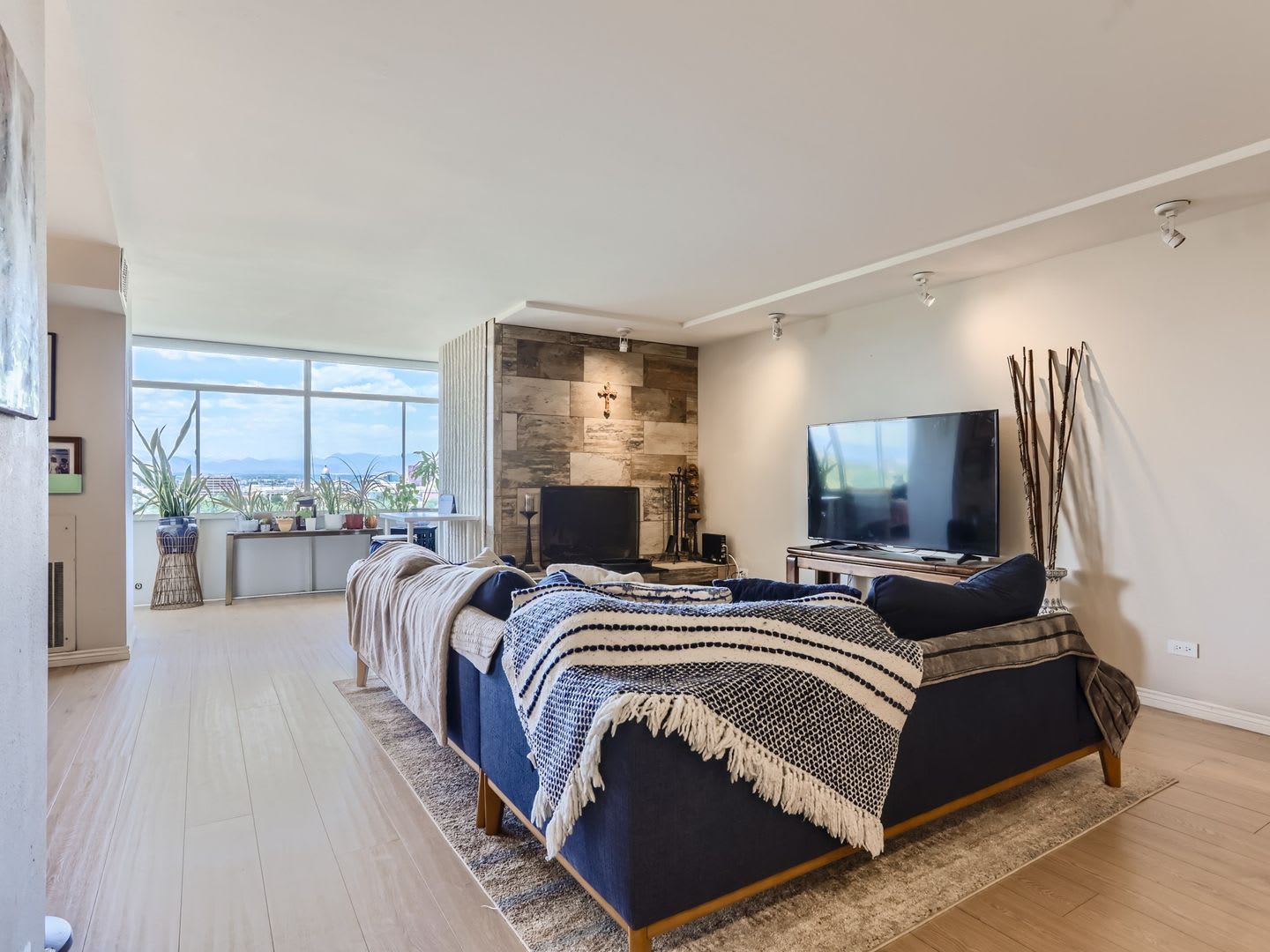 Cheesman Park Condo With Breathtaking Views! – photo 4