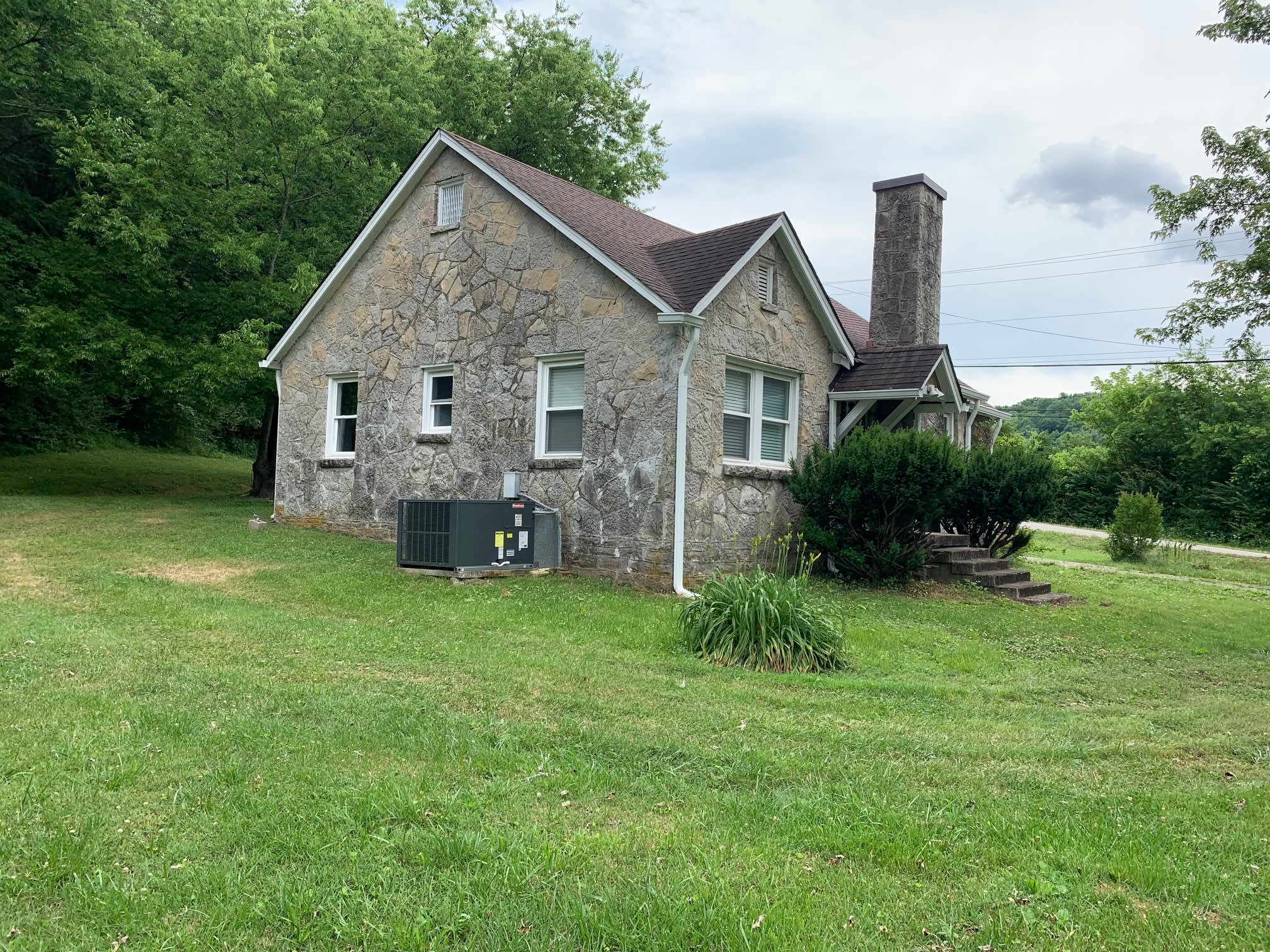 2200 Claylick Rd – photo 4
