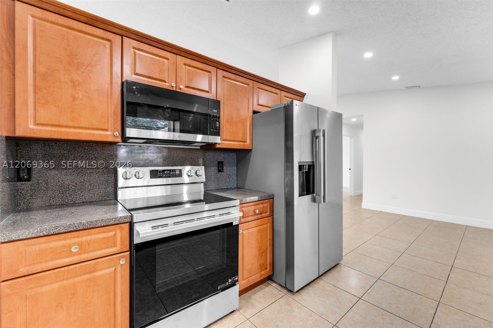 13830 SW 282nd St – photo 4