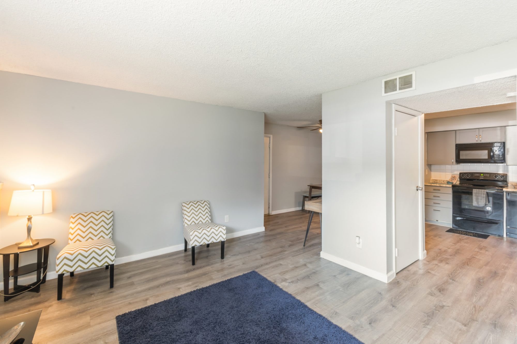 Suncrest Apartments – photo 4