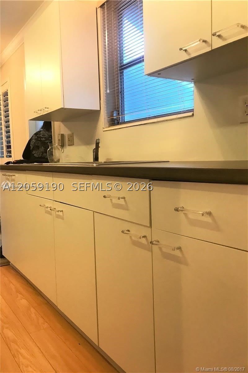 2236 Jackson St – photo 4