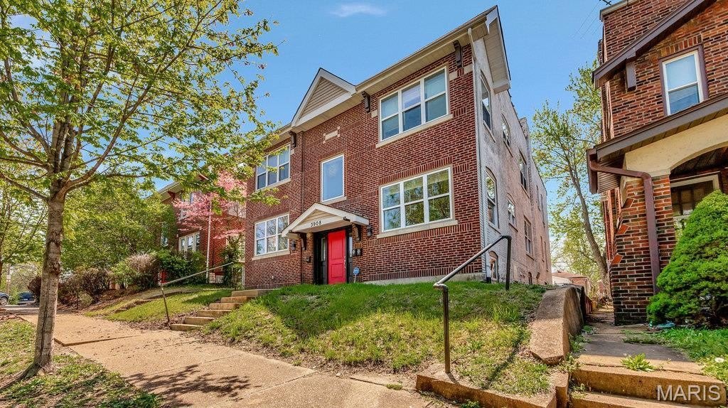 3908 Mcdonald Avenue – photo 2