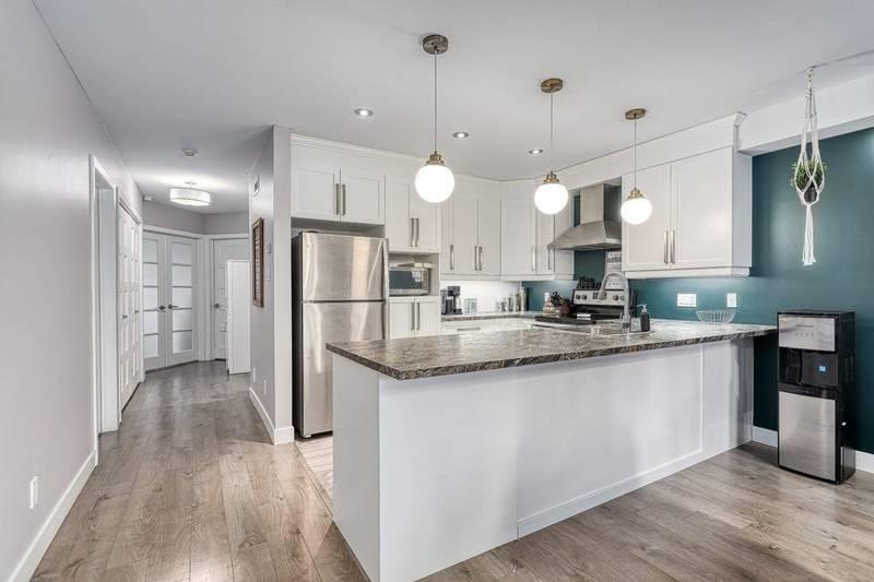 201 West Silver Sands Dr. – photo 2