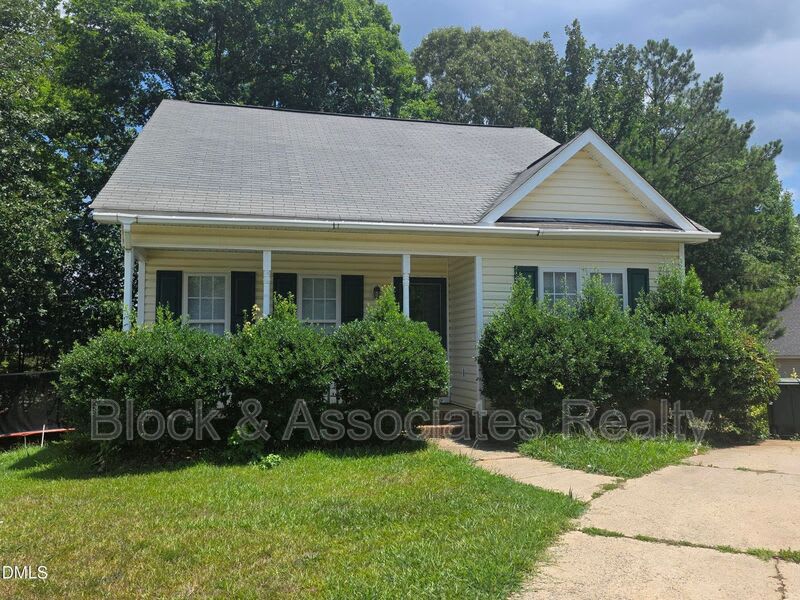 116 Cliffdale Road – photo 1