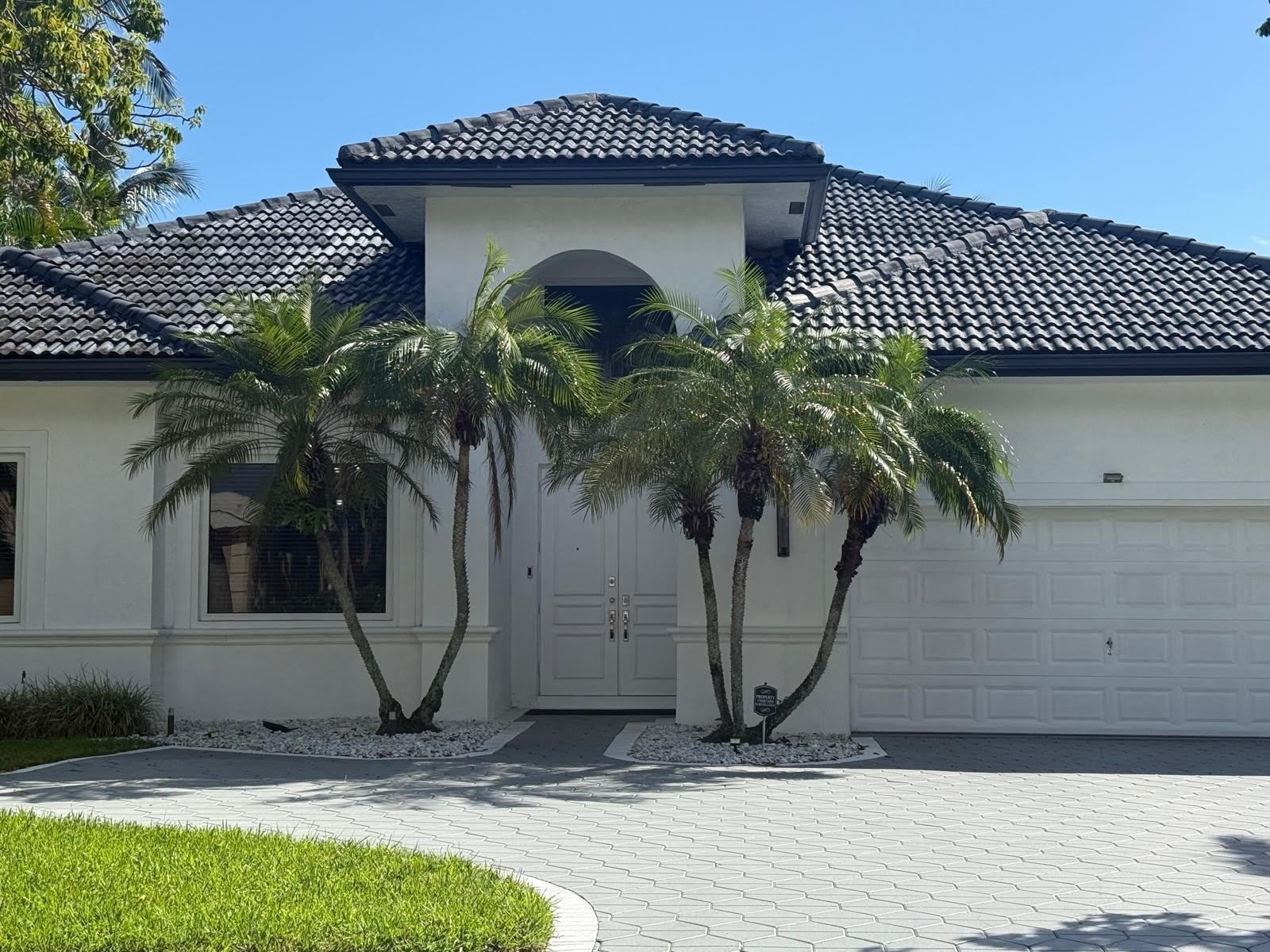 830 Bailey Street – photo 1