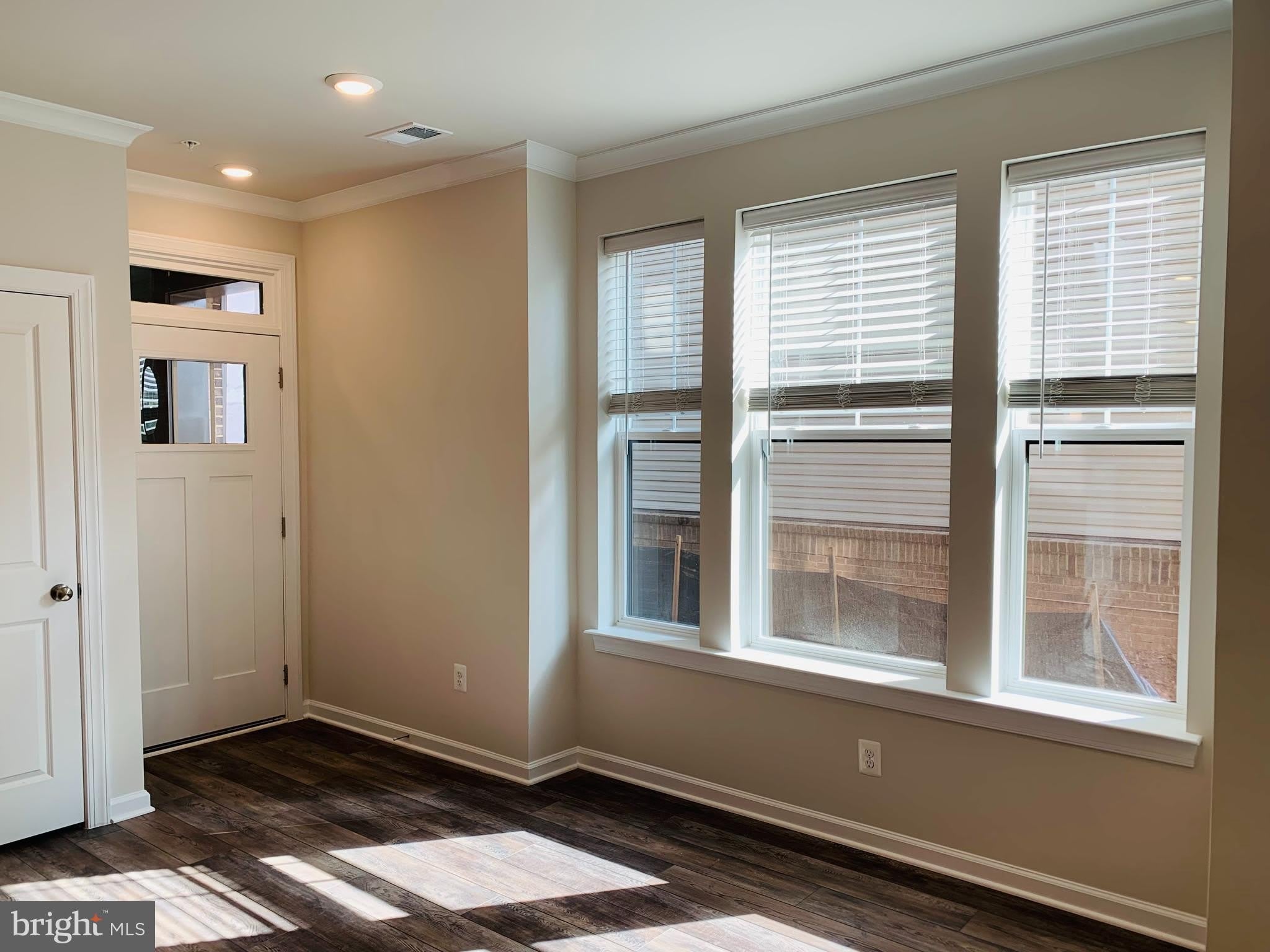 22486 RADFORD POINT Terrace – photo 3