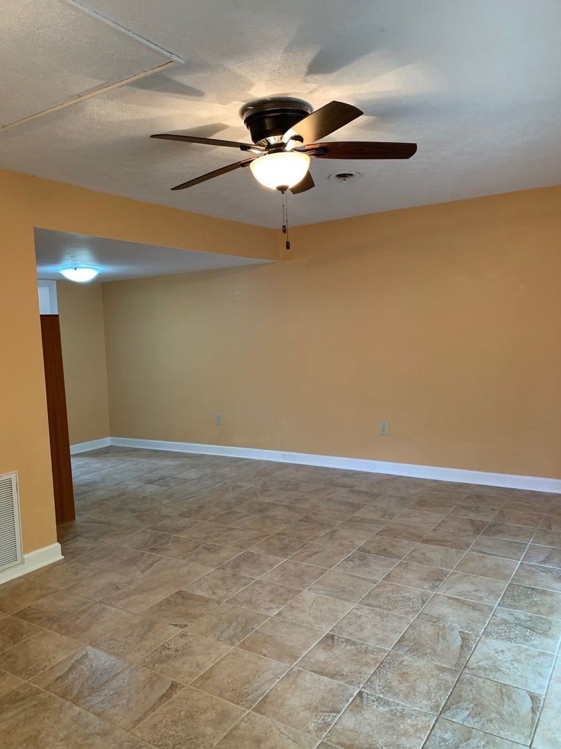 3 Bedroom 2.5 Bath Townhouse – photo 2