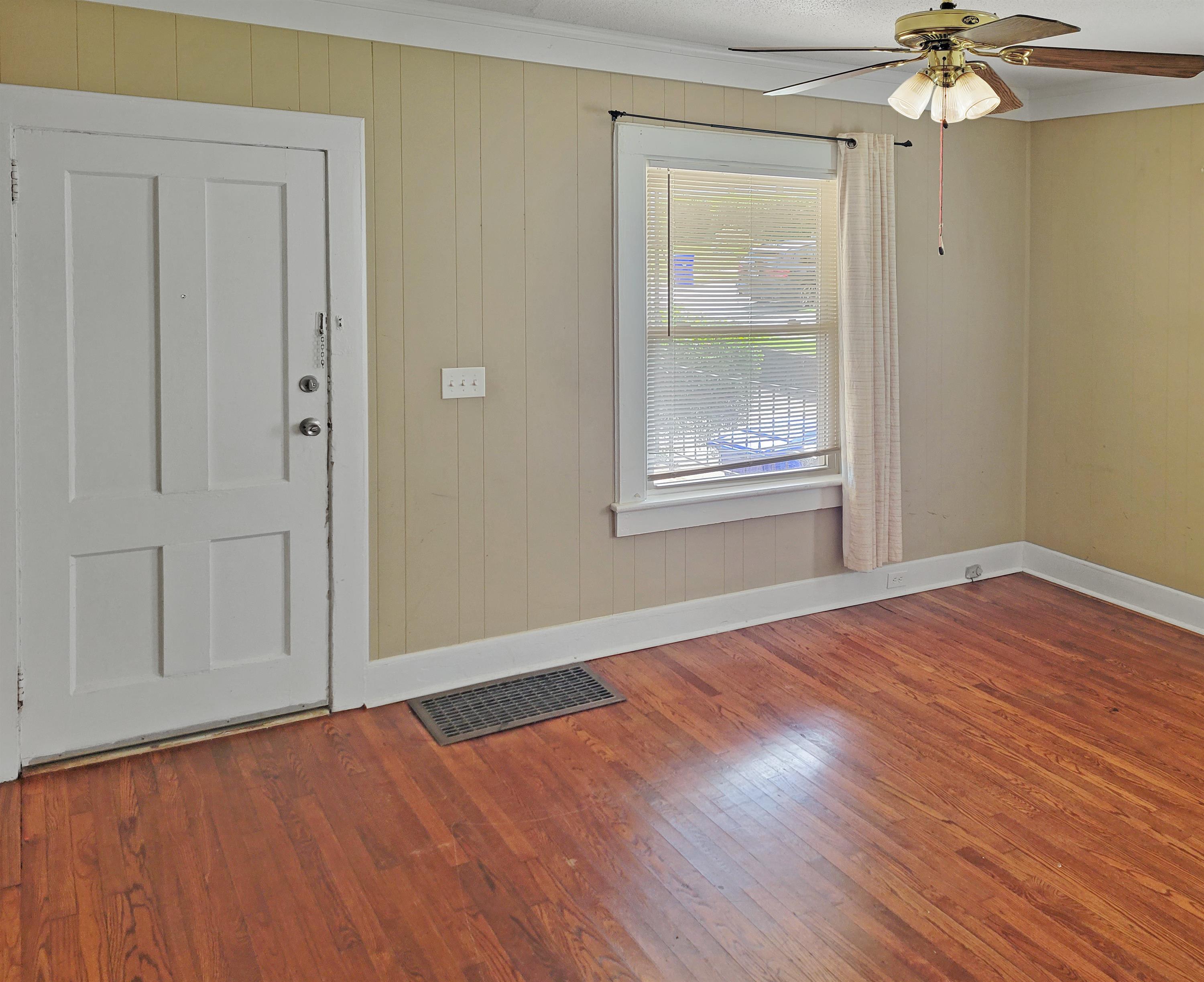 6 Elm Street – photo 2
