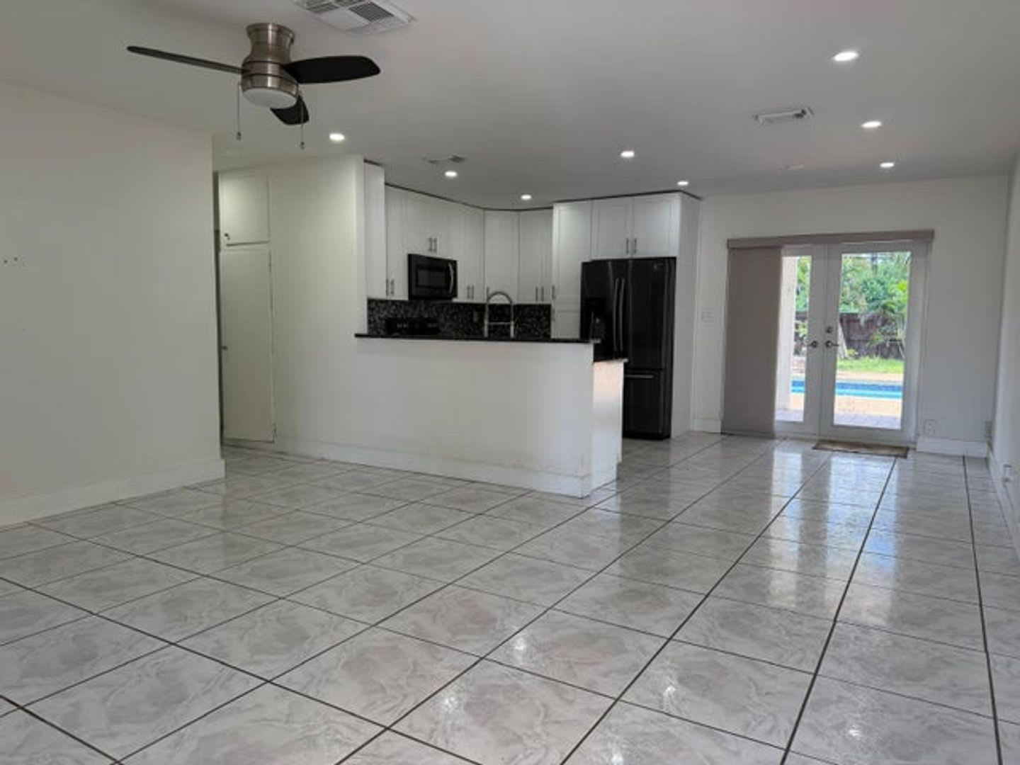 630 NE 23RD Court, Pompano Beach, FL 33064 – photo 3