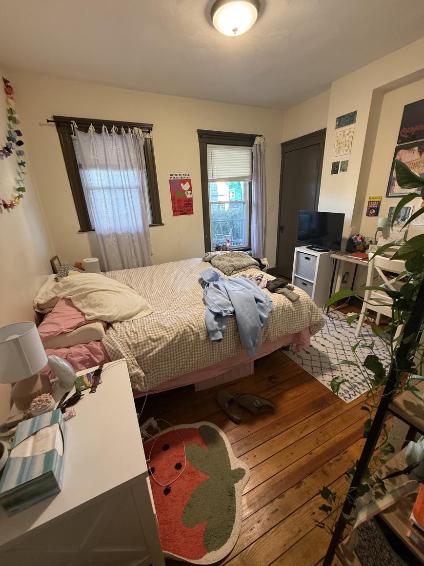 352 Main St – photo 1