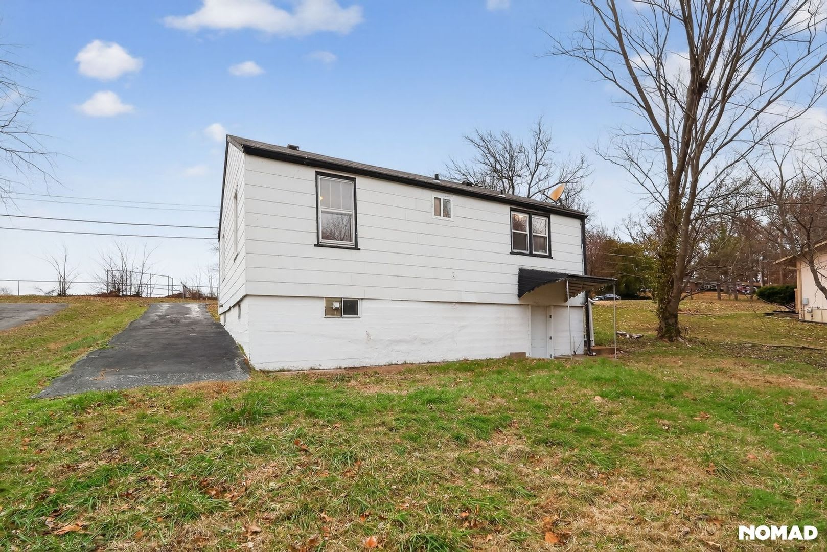 MARCH SPECIAL- 1 Fee month: Charming 2BR House in Saint Louis – photo 2