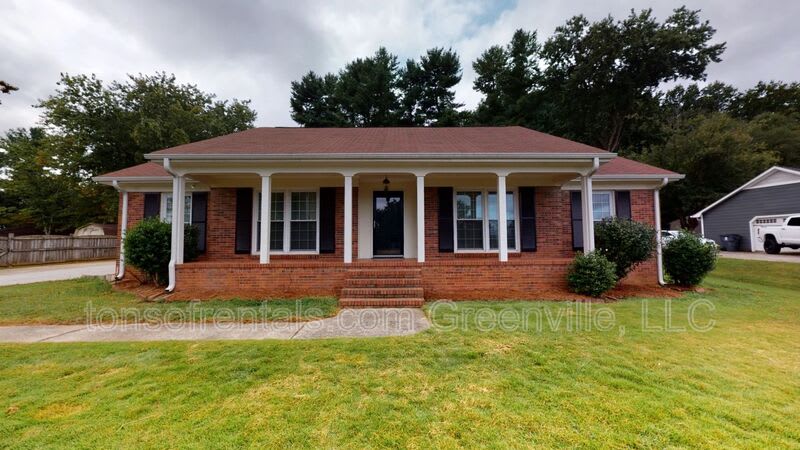 4597 Coach Hill Drive – photo 2