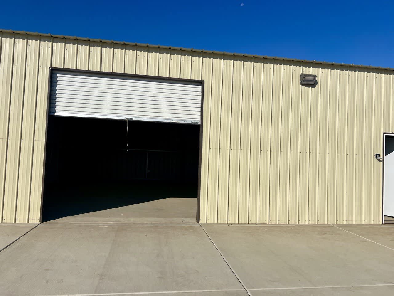 731 E River Ave – photo 3