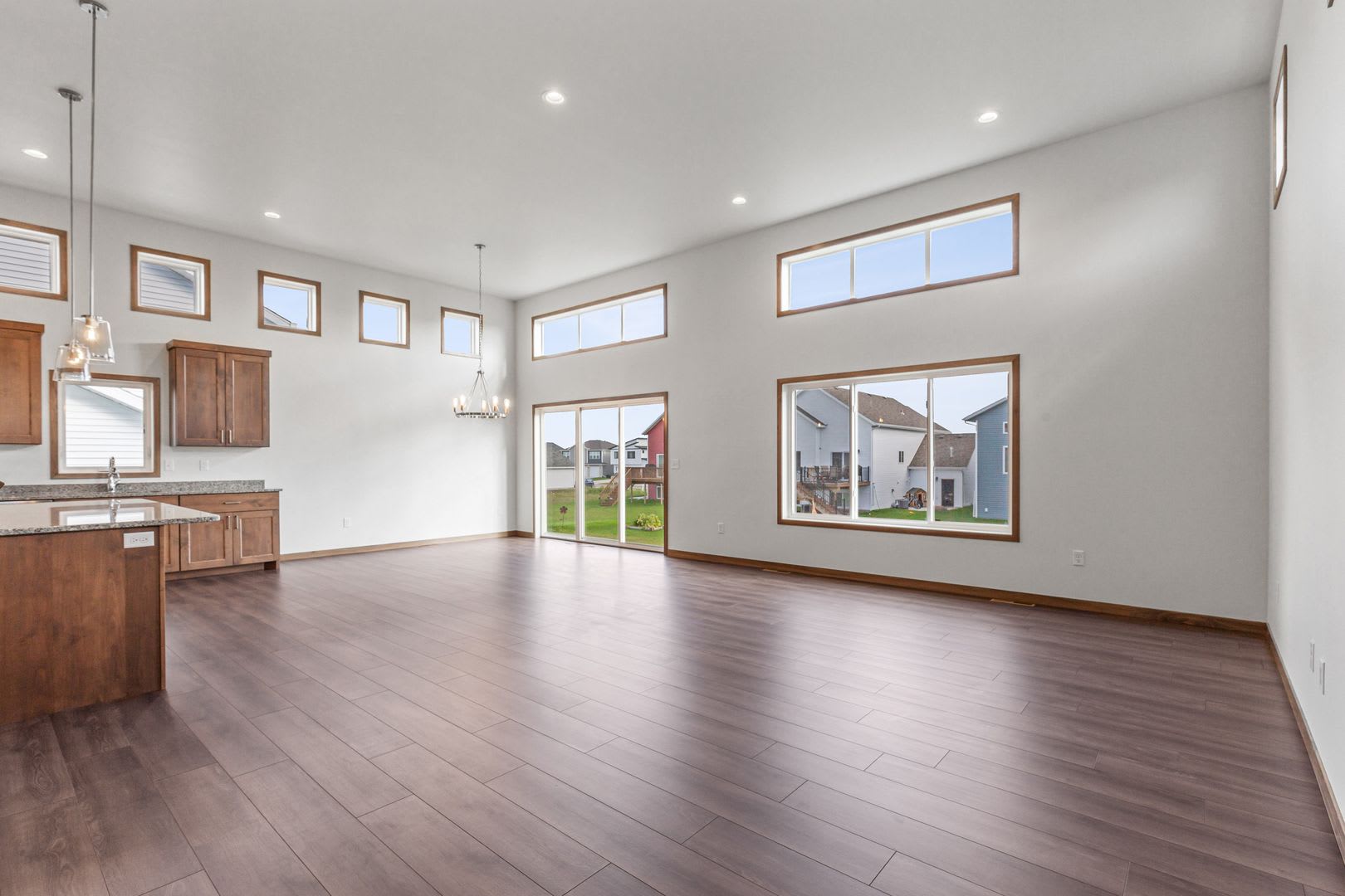4-bedroom, 3-bathroom West Fargo Single-Family Home w/ 2 Stall Garage – photo 3