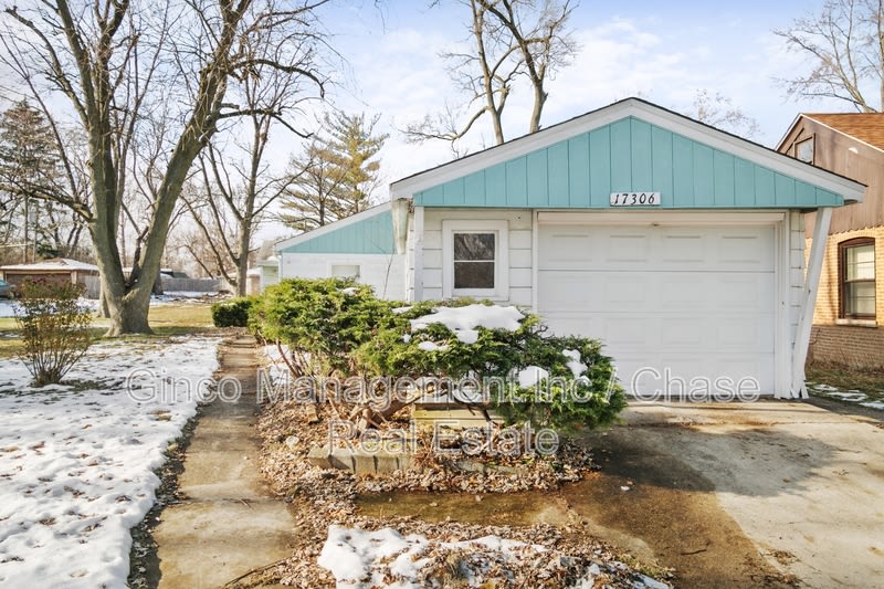 17306 Holmes Avenue – photo 1