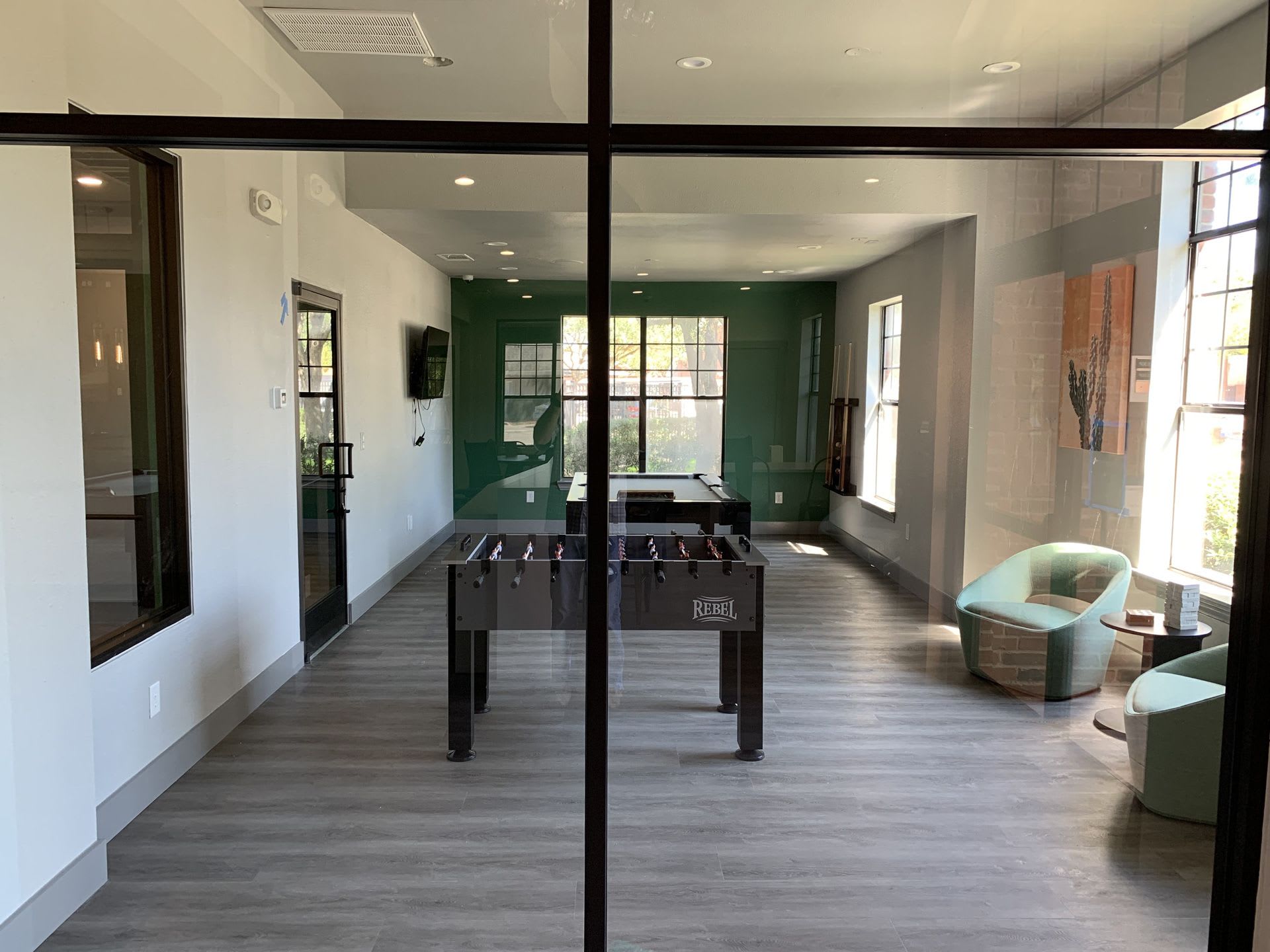 2803 Riverside – photo 4