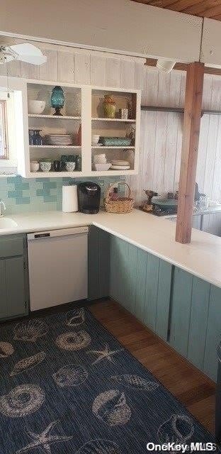 17 Bungalow Walk – photo 4