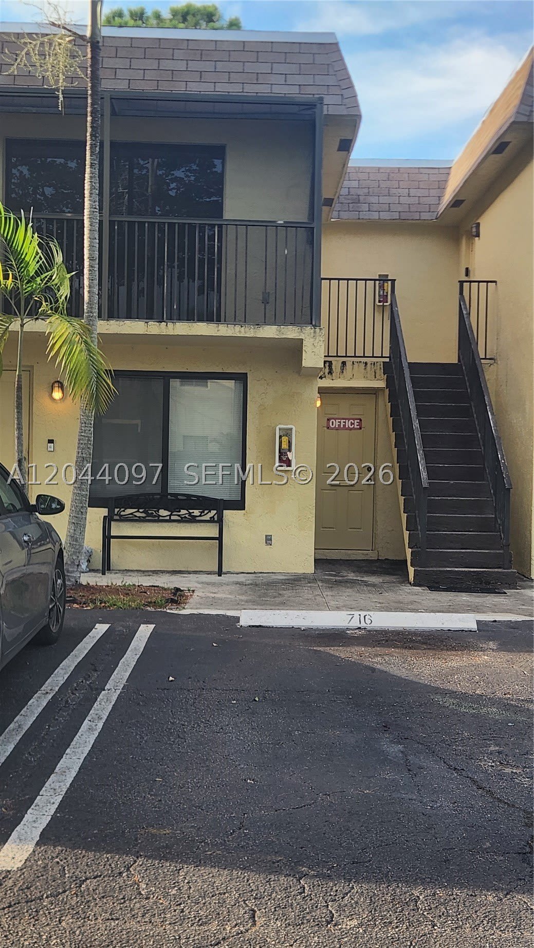 1045 S Flagler Ave – photo 1