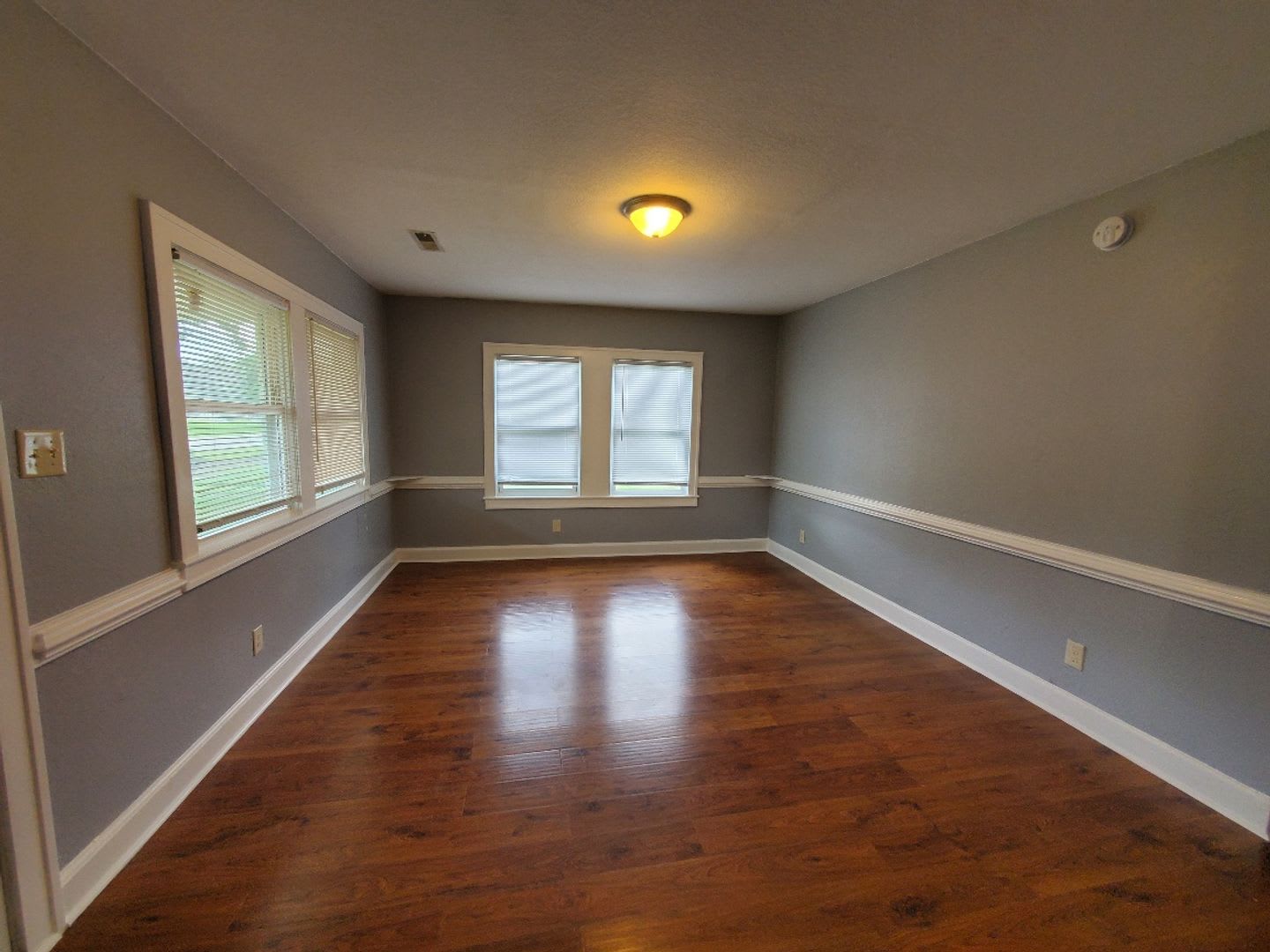 Charming 3BR/1BA Home for Rent – Conveniently Located Near the US Coast Guard Base – photo 3