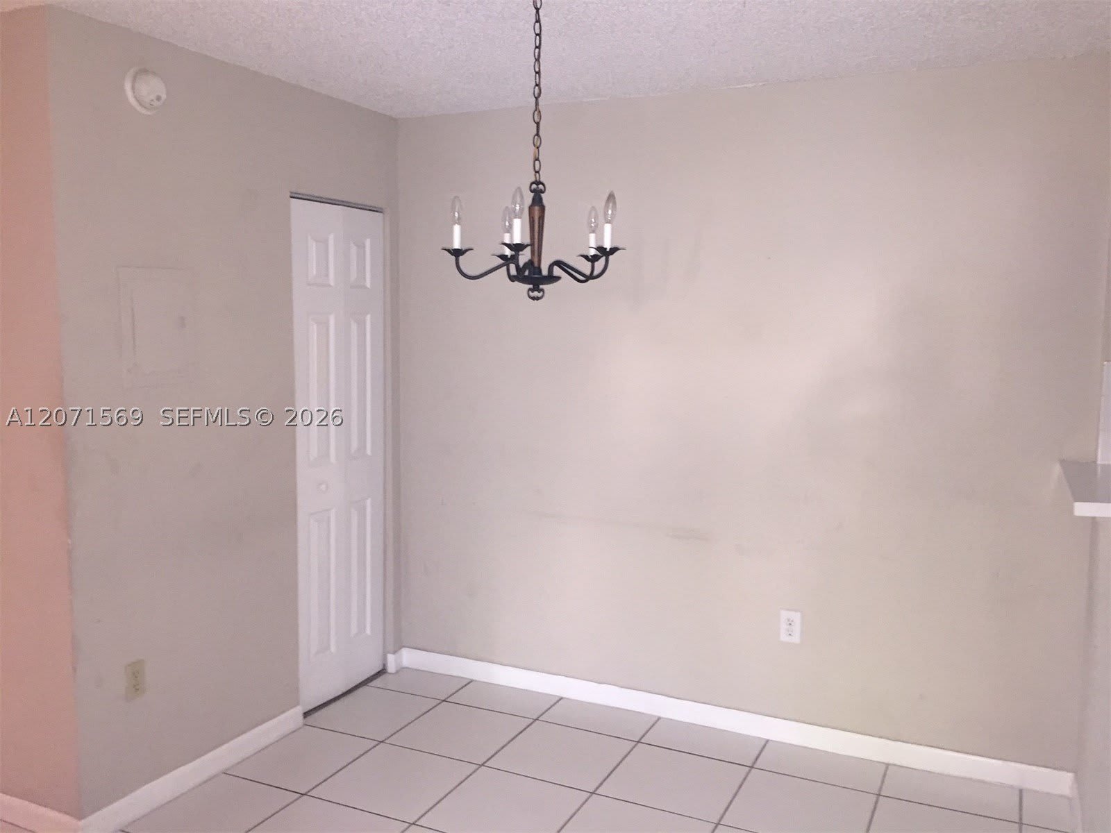 10822 N Kendall DR – photo 3