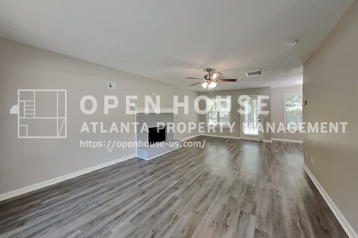 2048 Glen Hope Trace – photo 4