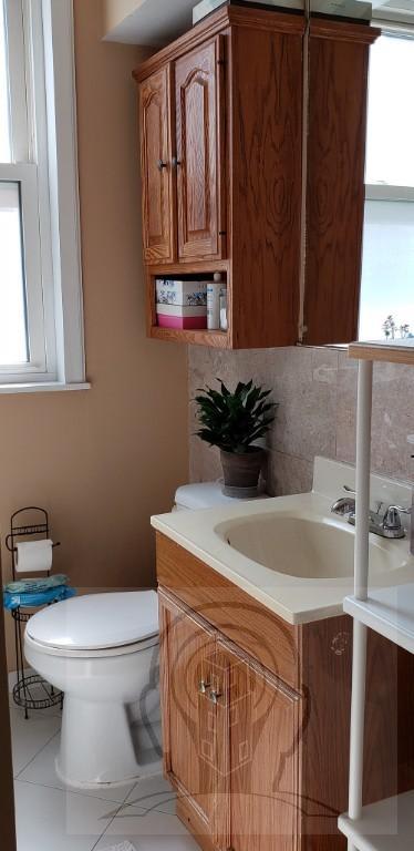 4254 N MARMORA AVE. – photo 4