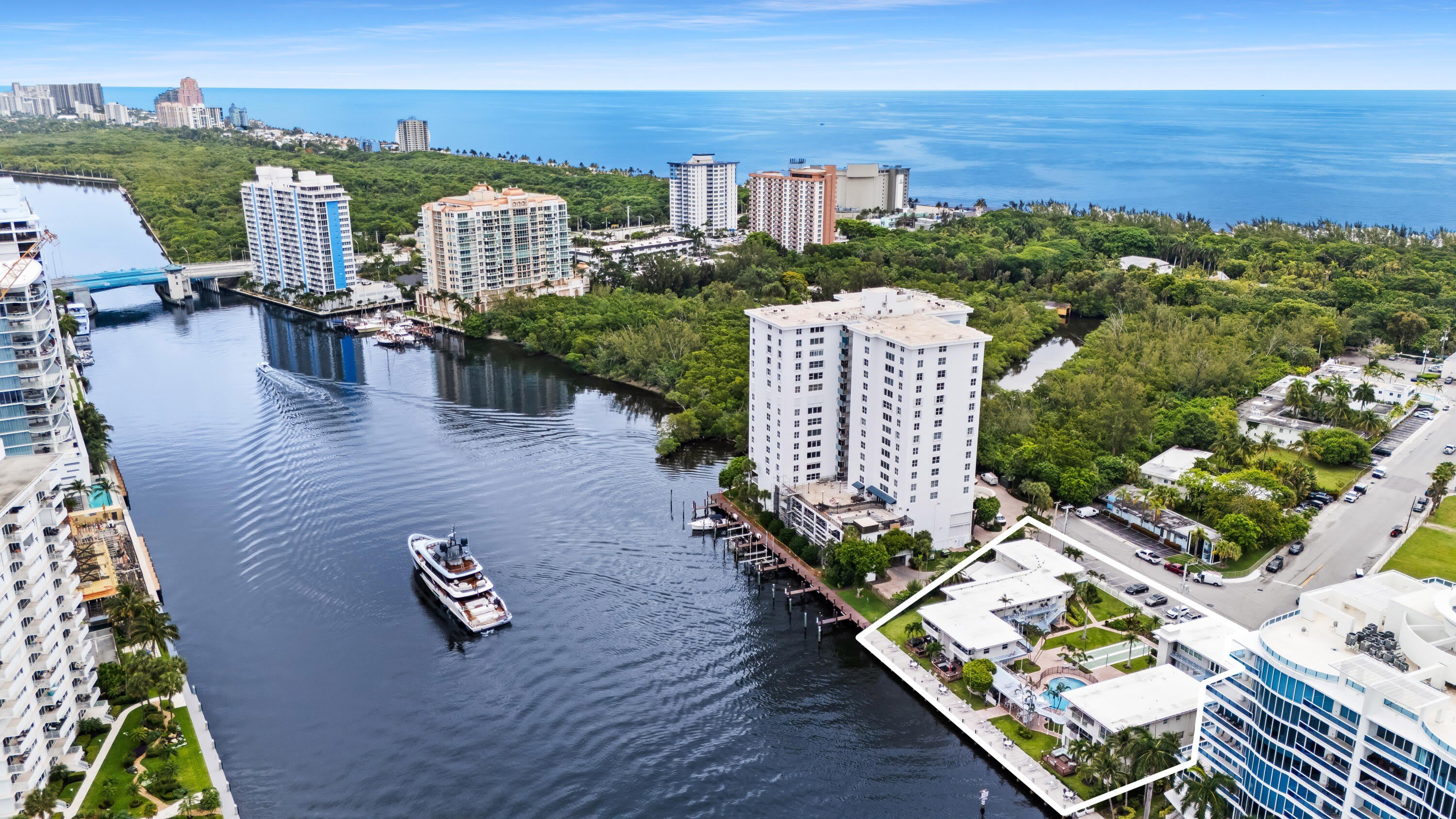 741 Bayshore Drive – photo 2