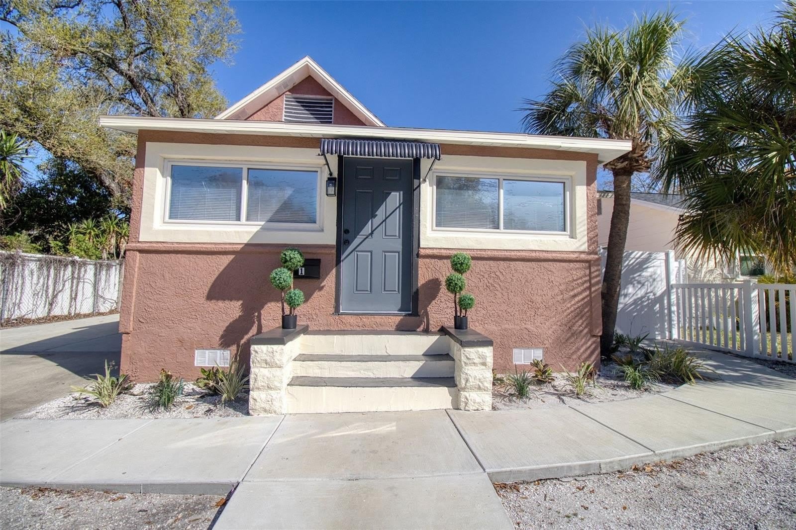 675 16TH Avenue S – photo 3