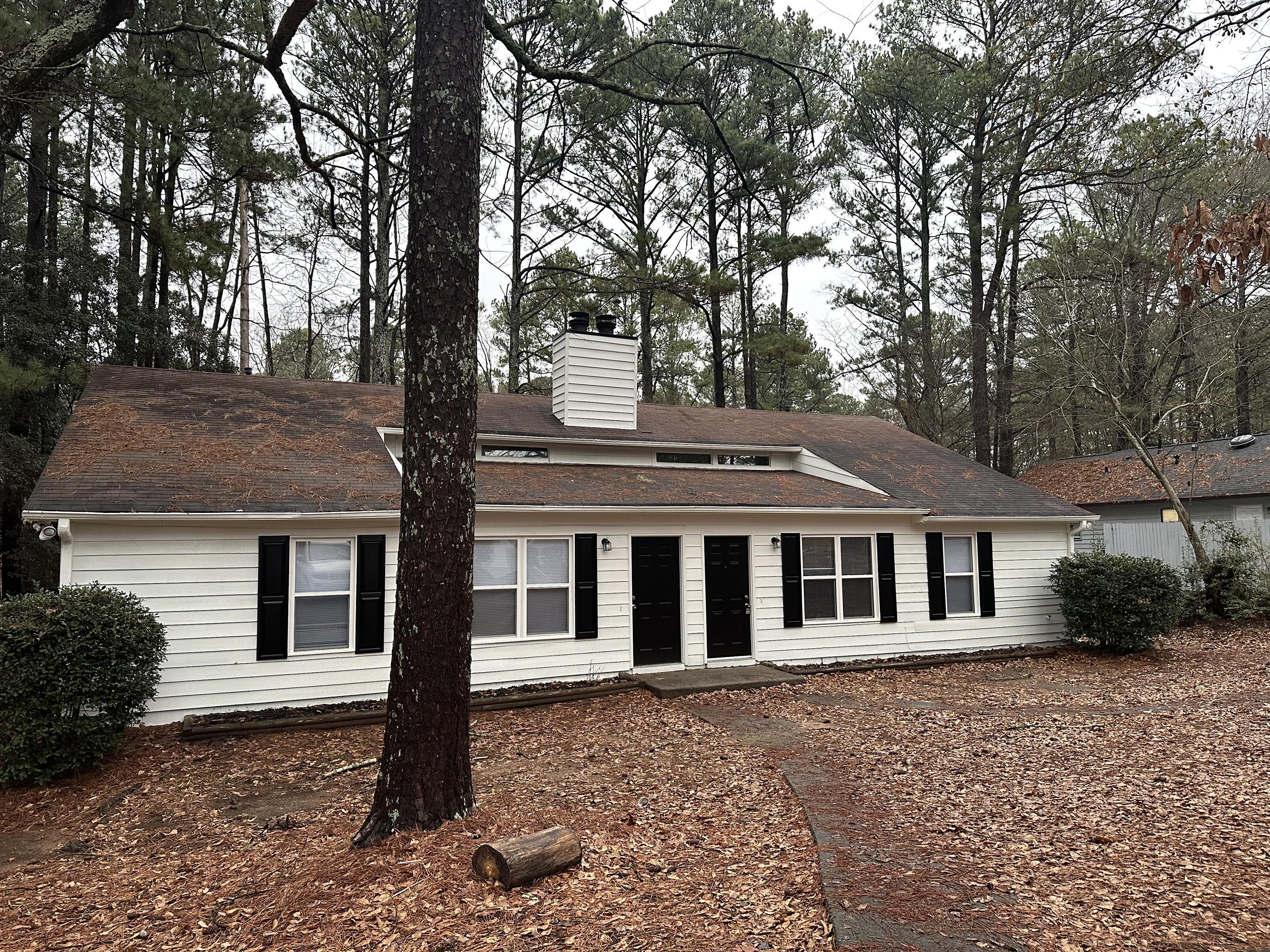 4106 Hawthorne Circle – photo 1