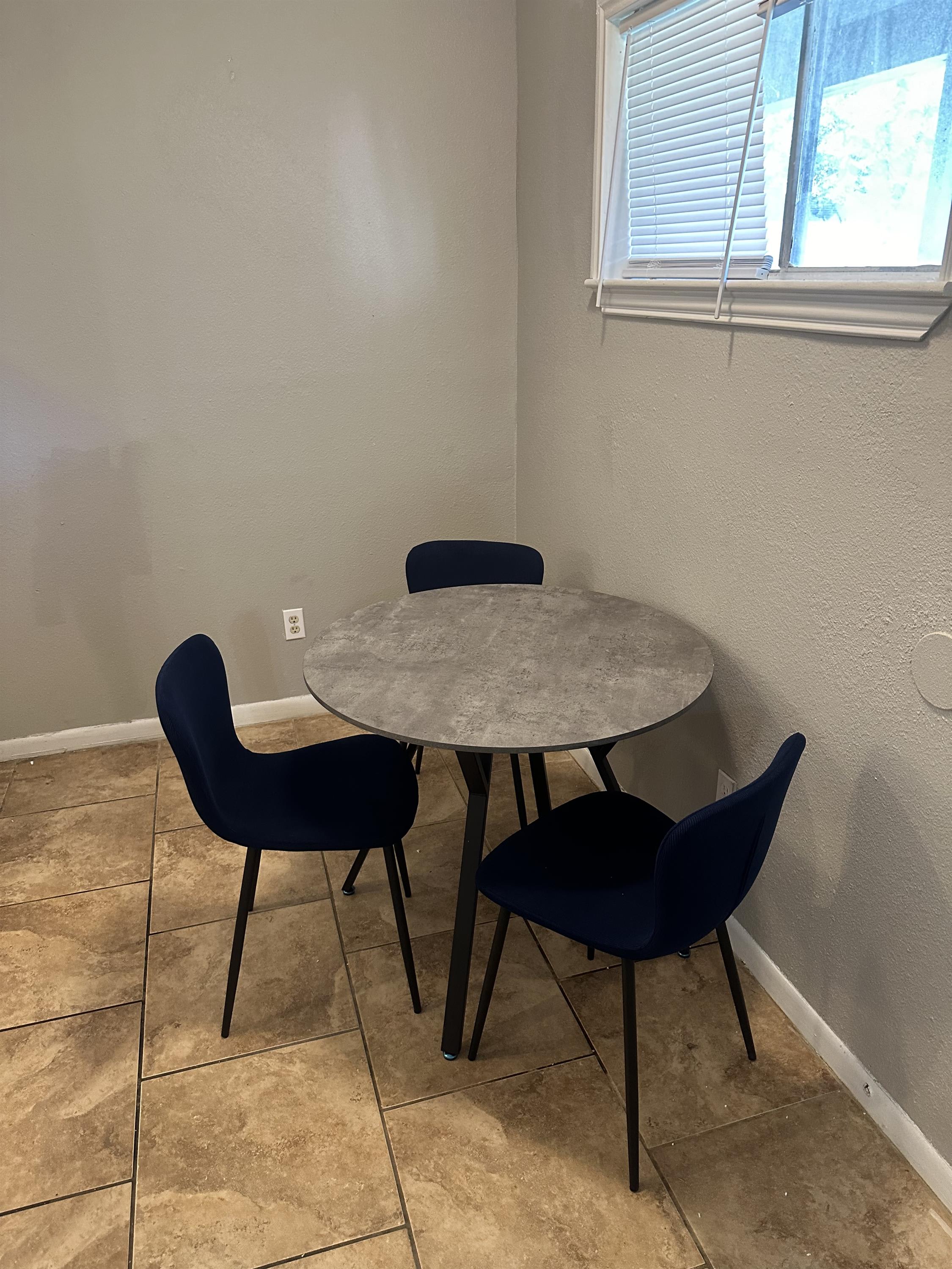 2150 Merriman Street – photo 3