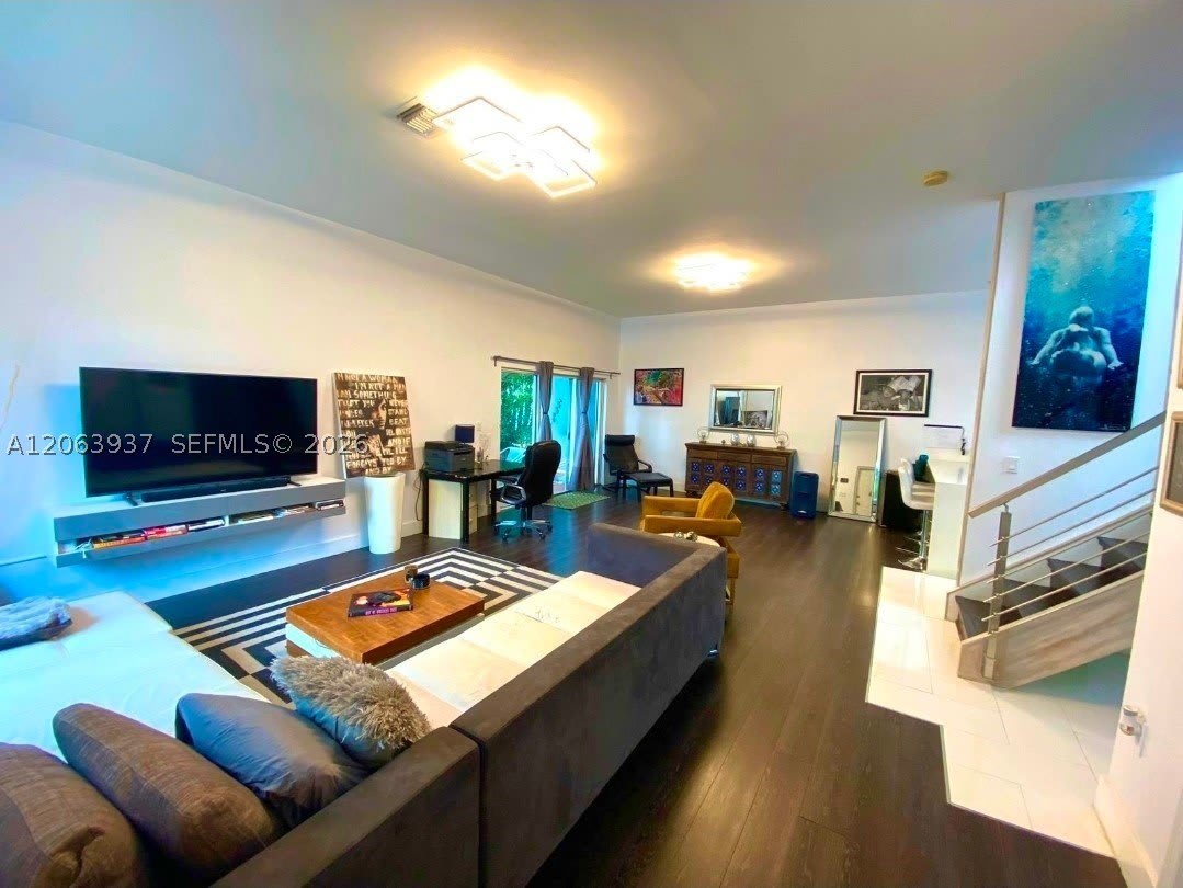 2732 Sw 26Th St – photo 3