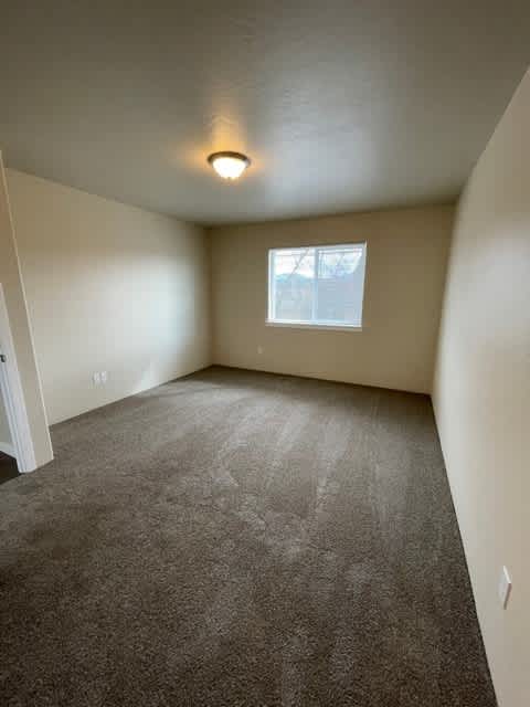 1000 SW Oliver PlSuite 204 – photo 2