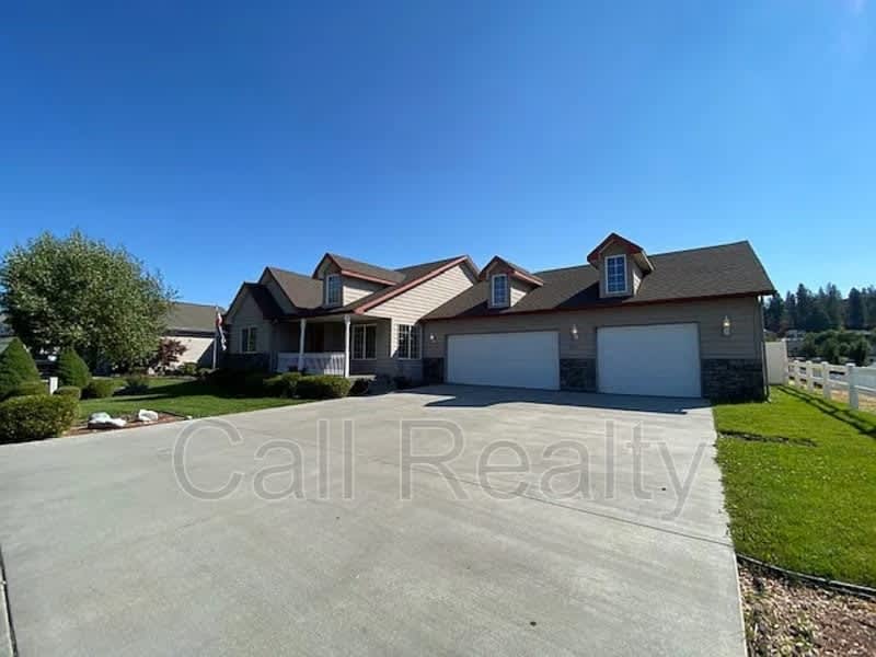 921 S Shelley Lake Ln – photo 1