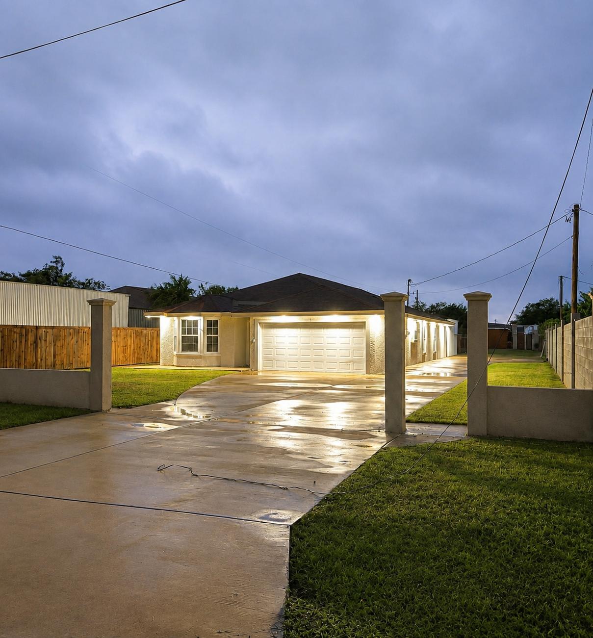 4304 West Rogers Road – photo 1
