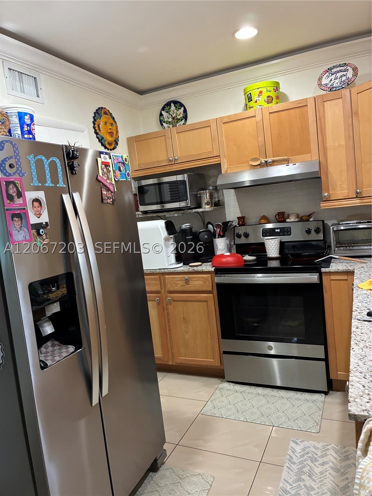 2428 Taylor St – photo 3
