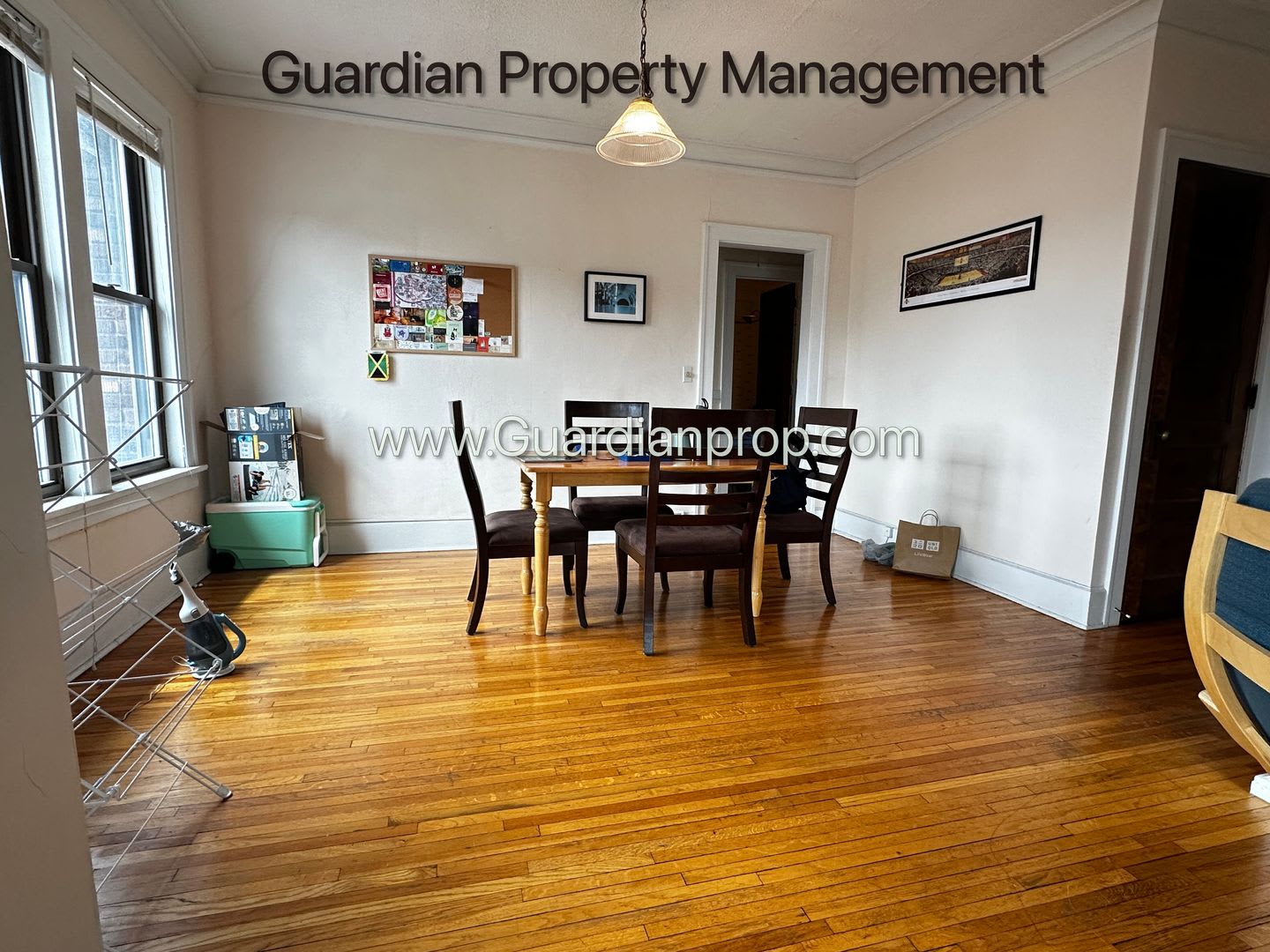 3Rd Floor Corner Unit Se Sun Lakes Uptown Apartment Blocks From Both Lakes Hardwood Floors One Month Free – photo 4